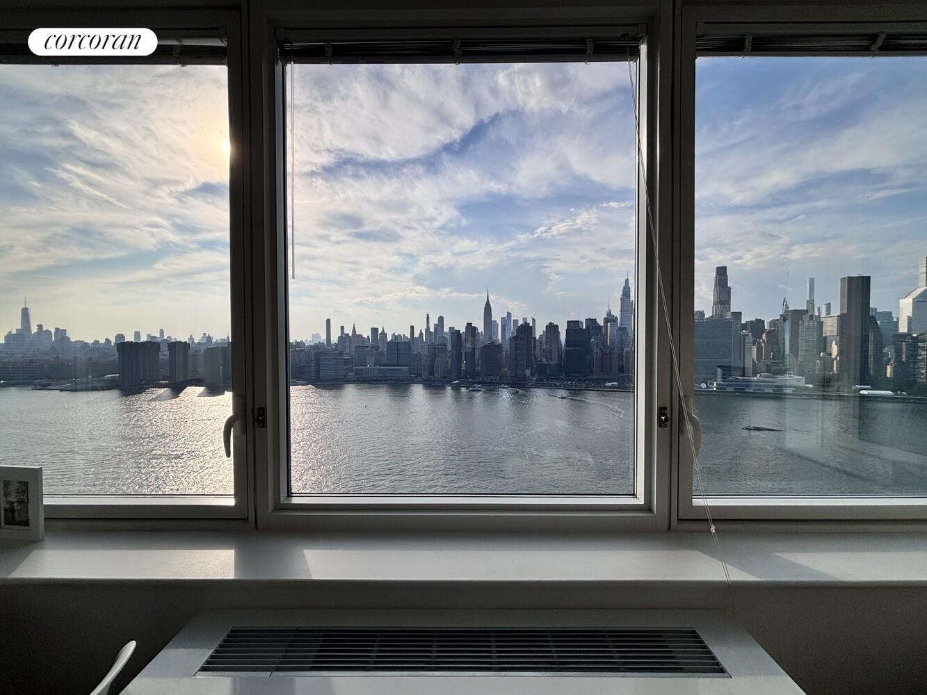 #10 photo, Hunters Point, Hunters Point , NY 11101