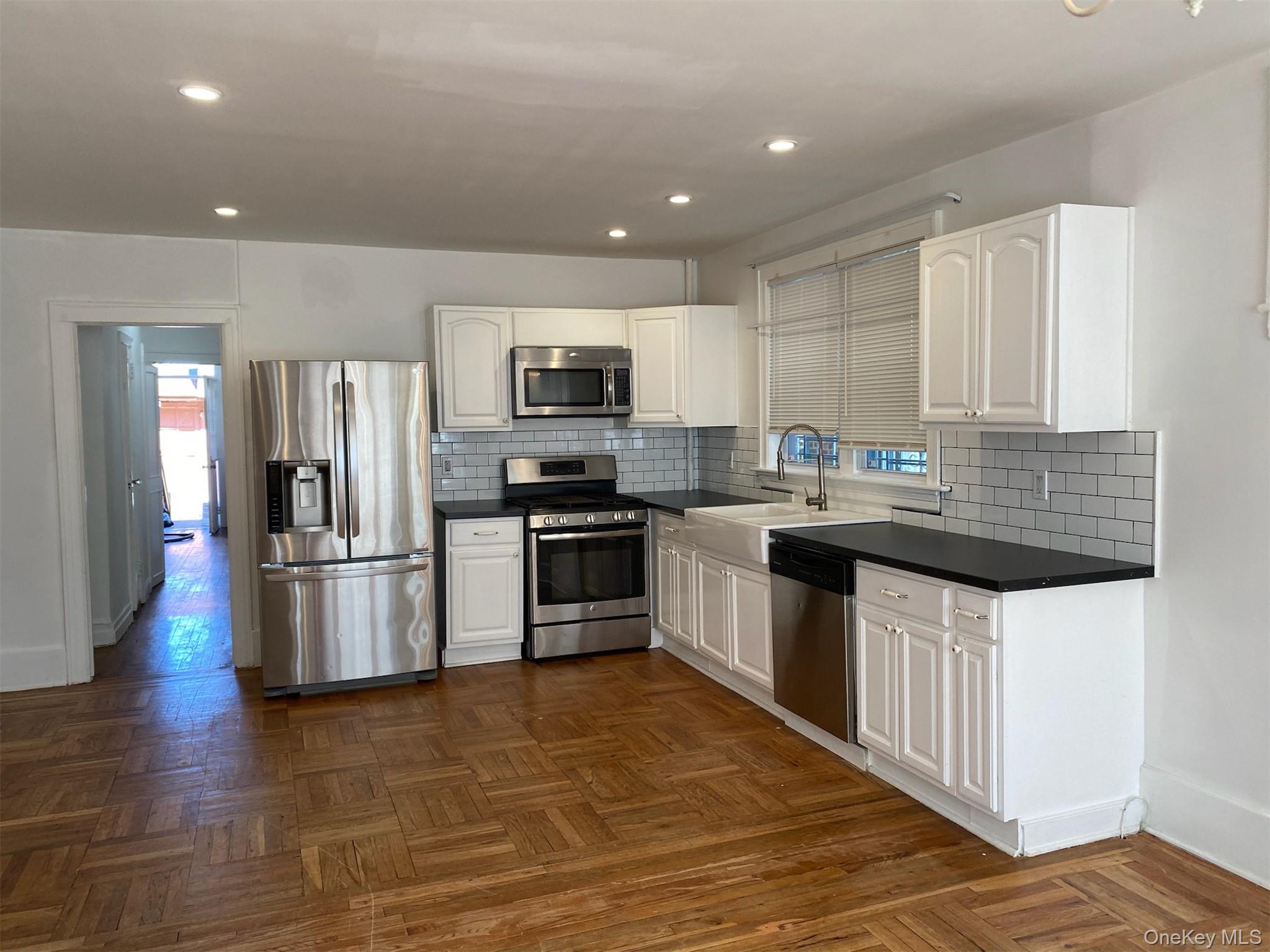 #3 photo, 3238 Wilson Avenue, Bronx , NY 10469