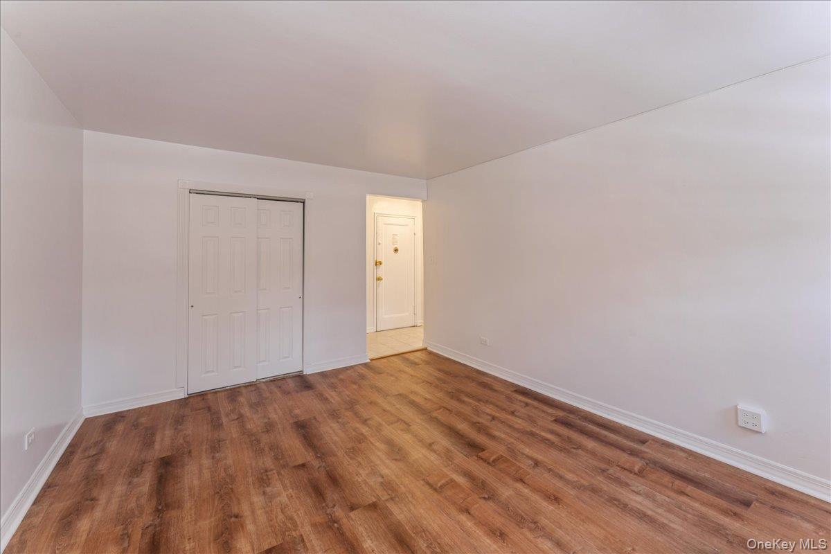 #2 photo, 7811 Main Street, クイーンズ区 Flushing , NY 11367