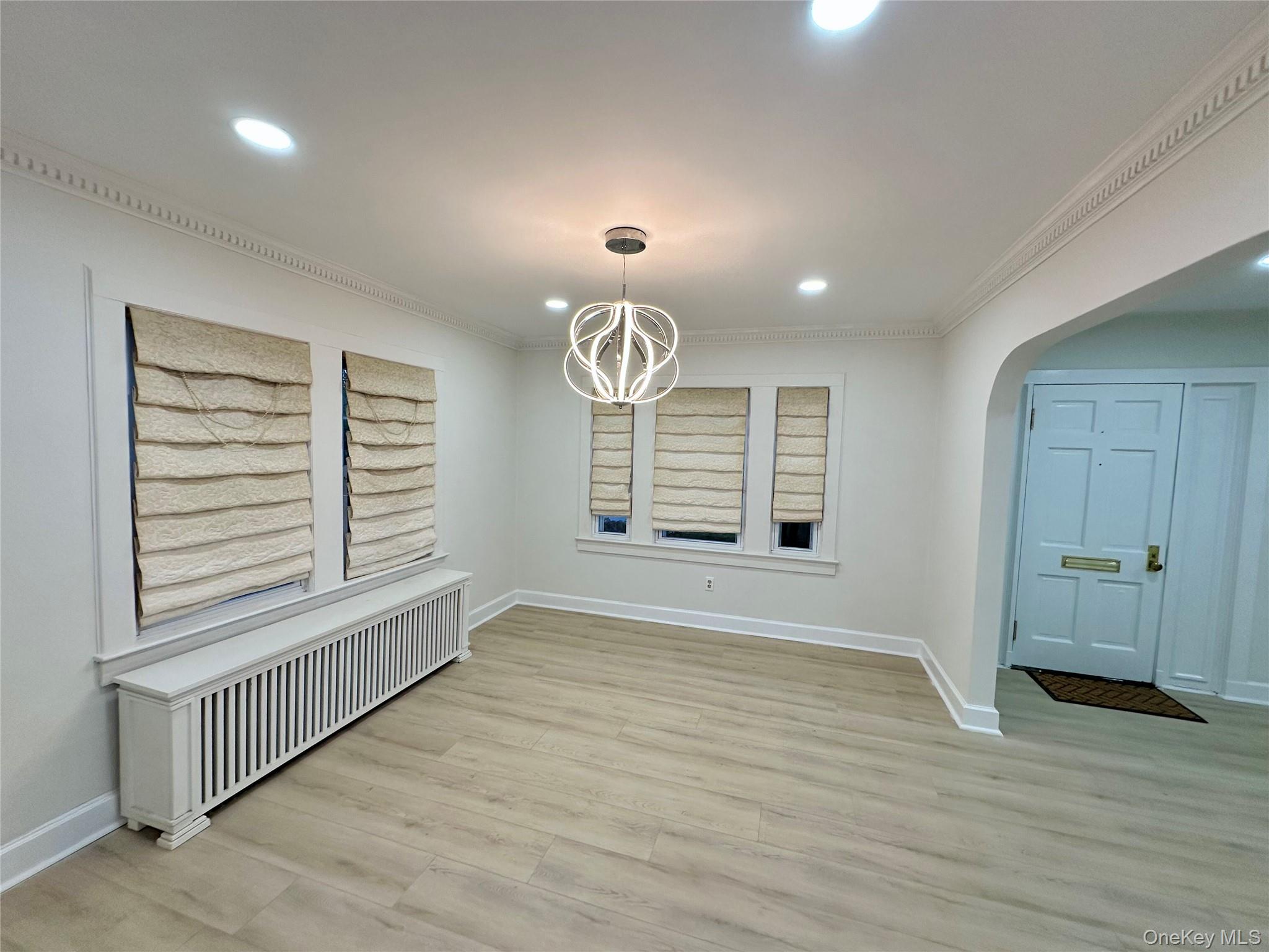 #5 photo, 4 Franklin Street, Hicksville , NY 11801