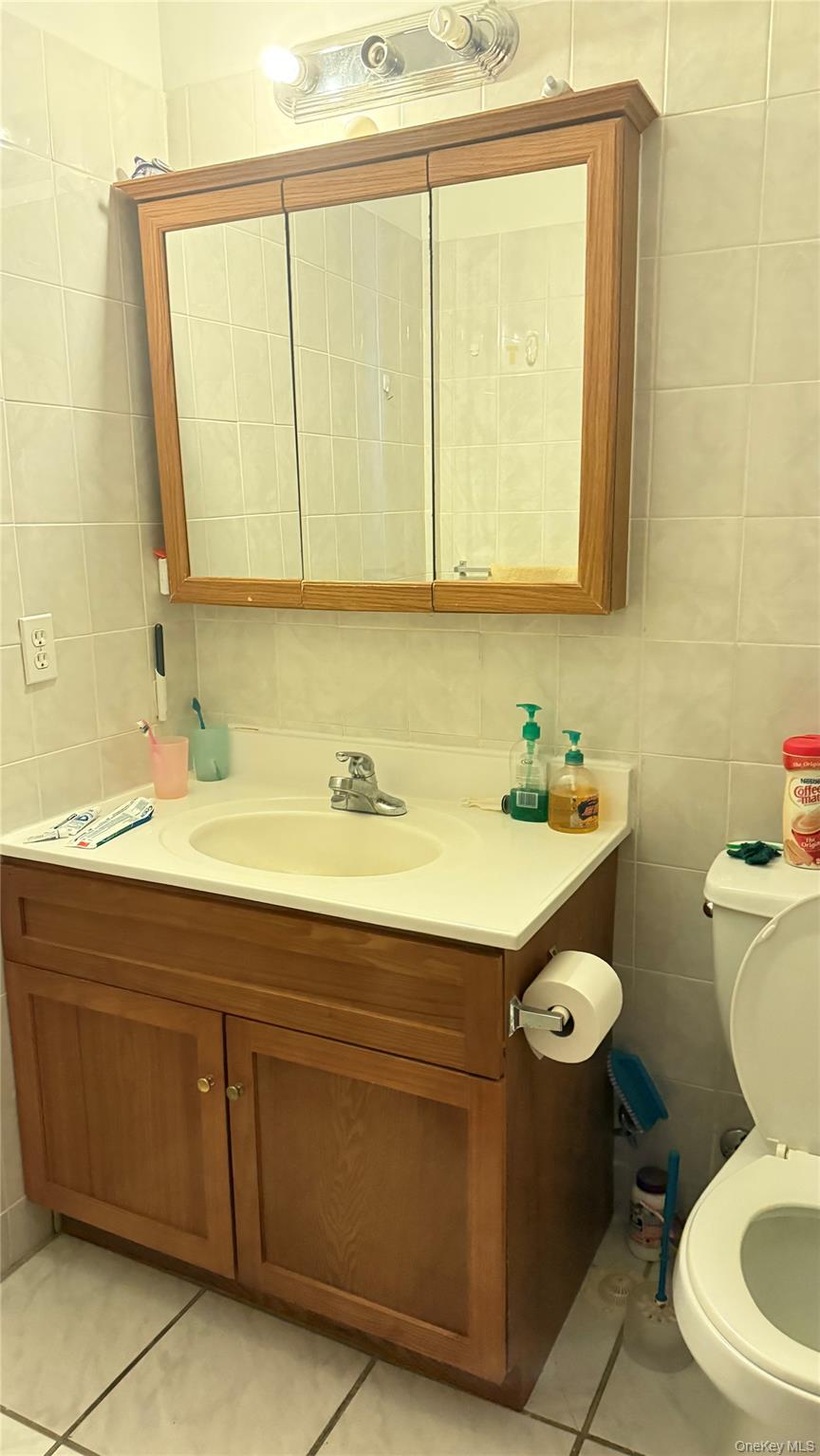 #11 photo, 9461 43rd Avenue, クイーンズ区 Elmhurst , NY 11373