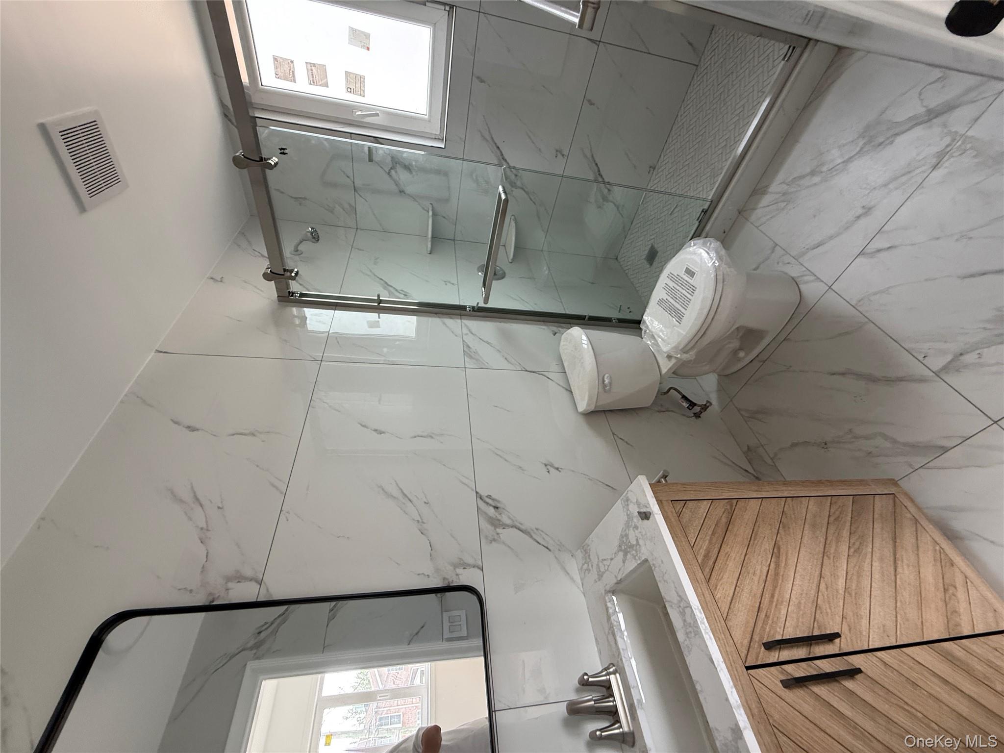 #4 photo, 3-24 125th Street, クイーンズ区 College Point , NY 11356