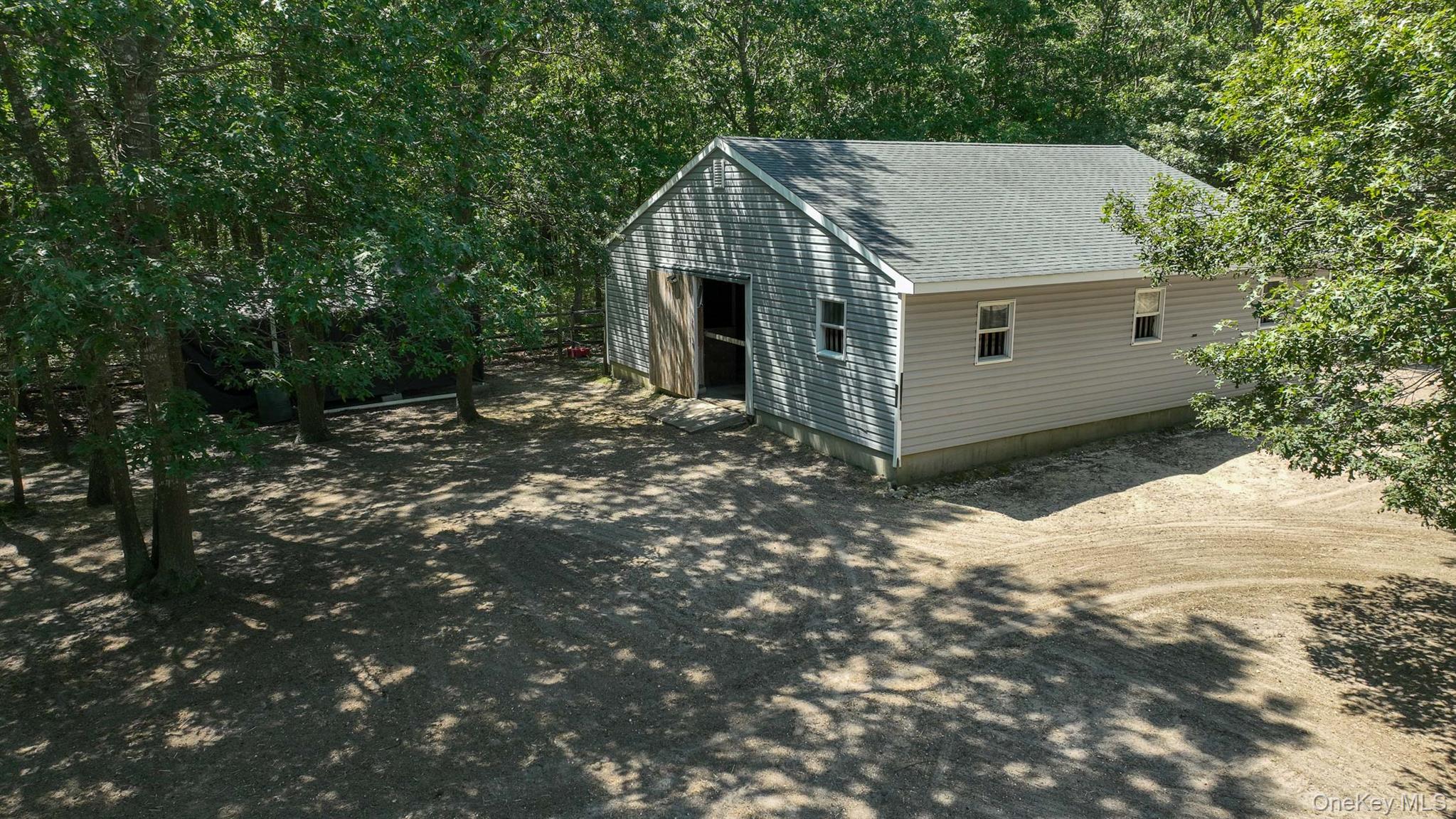 #12 photo, 168 Brookfield Avenue, サフォーク郡 Center Moriches , NY 11934