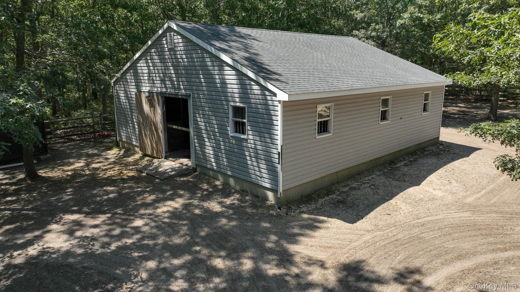 #13 photo, 168 Brookfield Avenue, サフォーク郡 Center Moriches , NY 11934