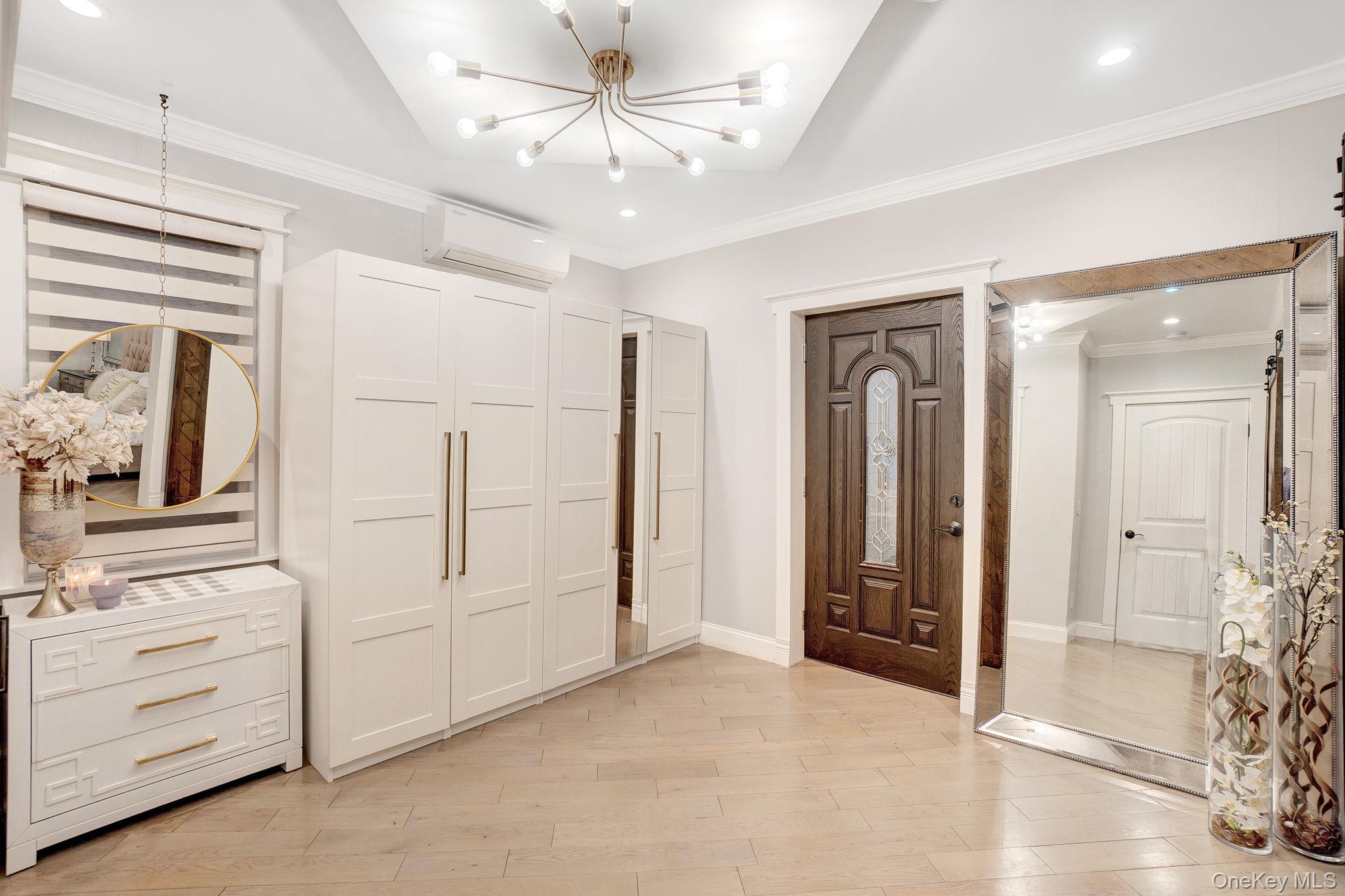 #17 photo, 122 Hoffman Street, Valley Stream , NY 11580