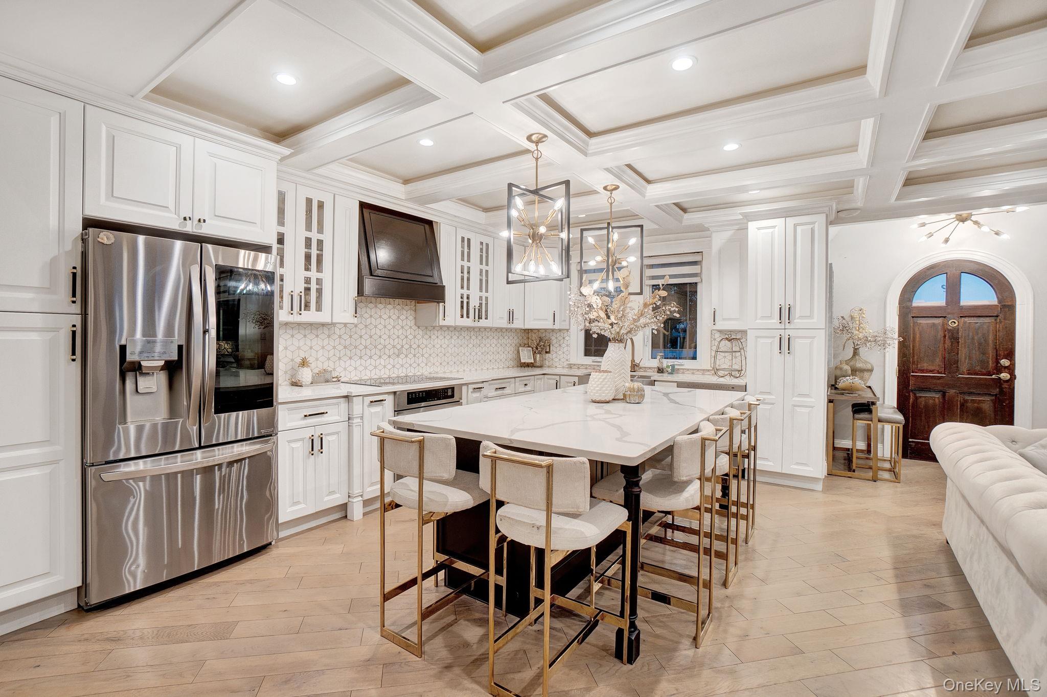 #7 photo, 122 Hoffman Street, Valley Stream , NY 11580