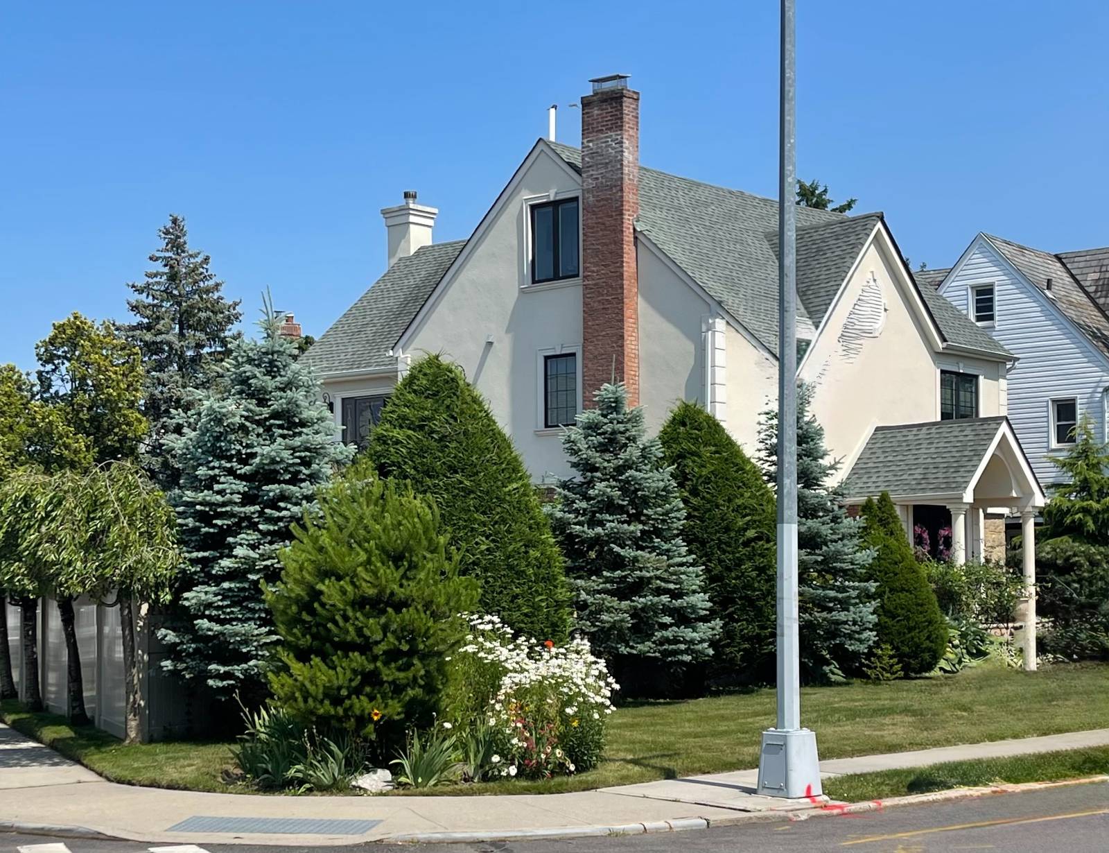 #1 photo, 50-05 215 Street, BAYSIDE , NY 11364