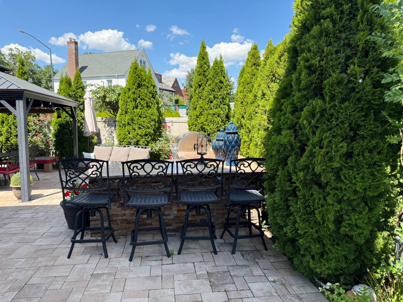 #12 photo, 50-05 215 Street, BAYSIDE , NY 11364