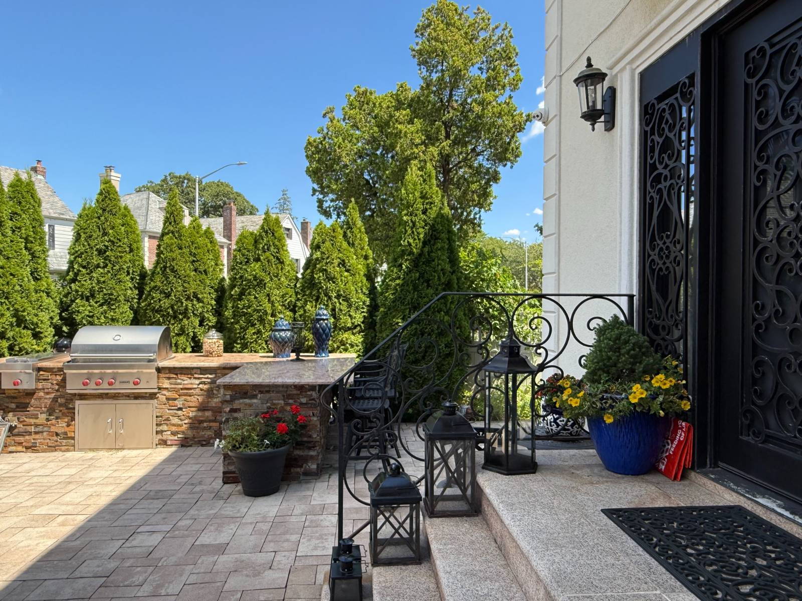 #5 photo, 50-05 215 Street, BAYSIDE , NY 11364