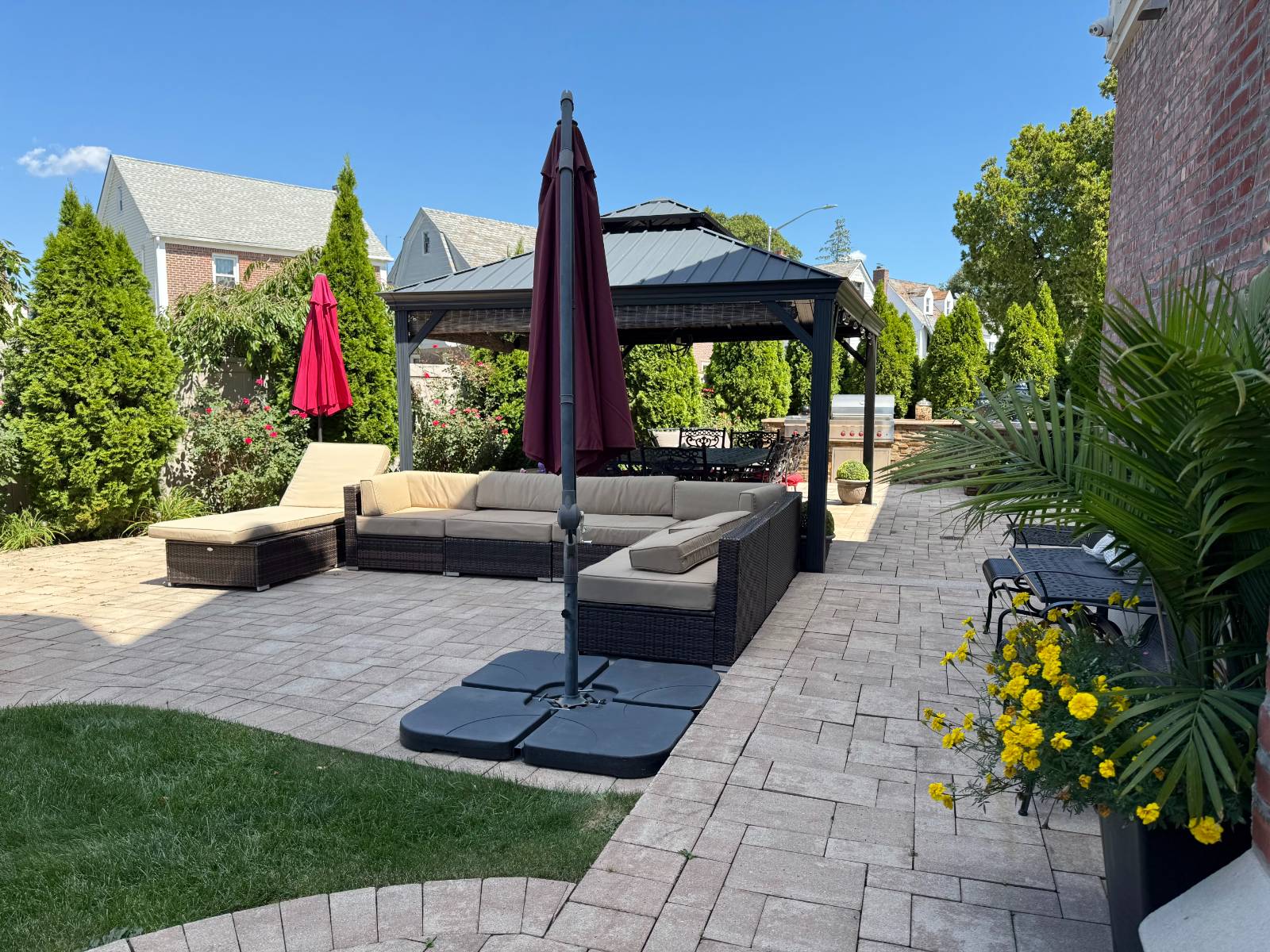 #9 photo, 50-05 215 Street, BAYSIDE , NY 11364