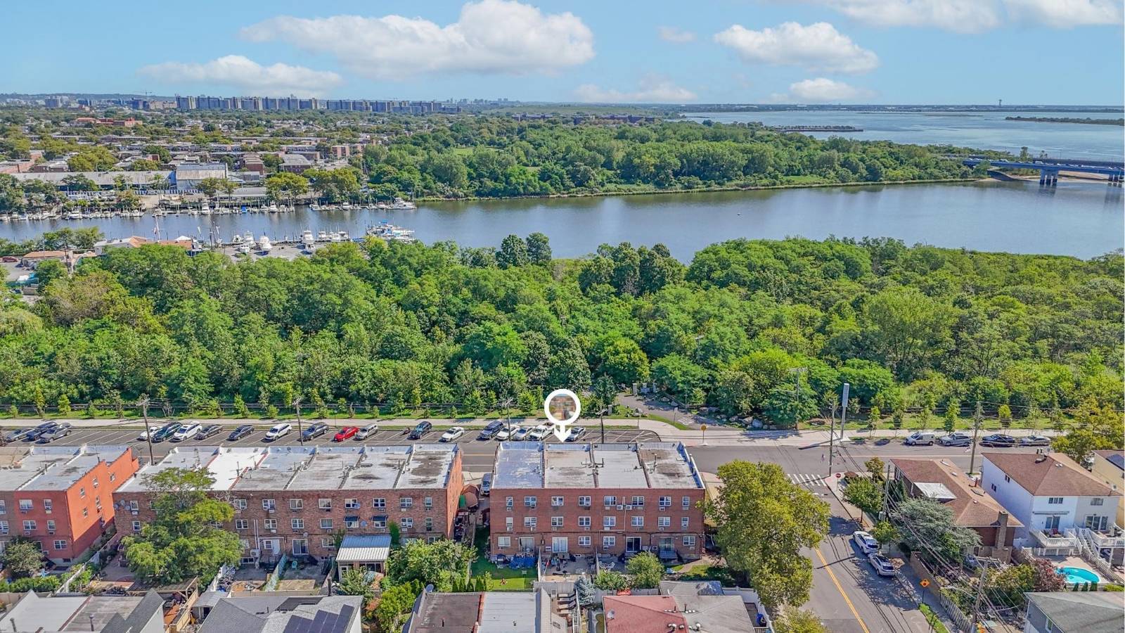 #36 photo, 2078 Bergen Avenue, ブルックリン区 Bergen Beach , NY 11234