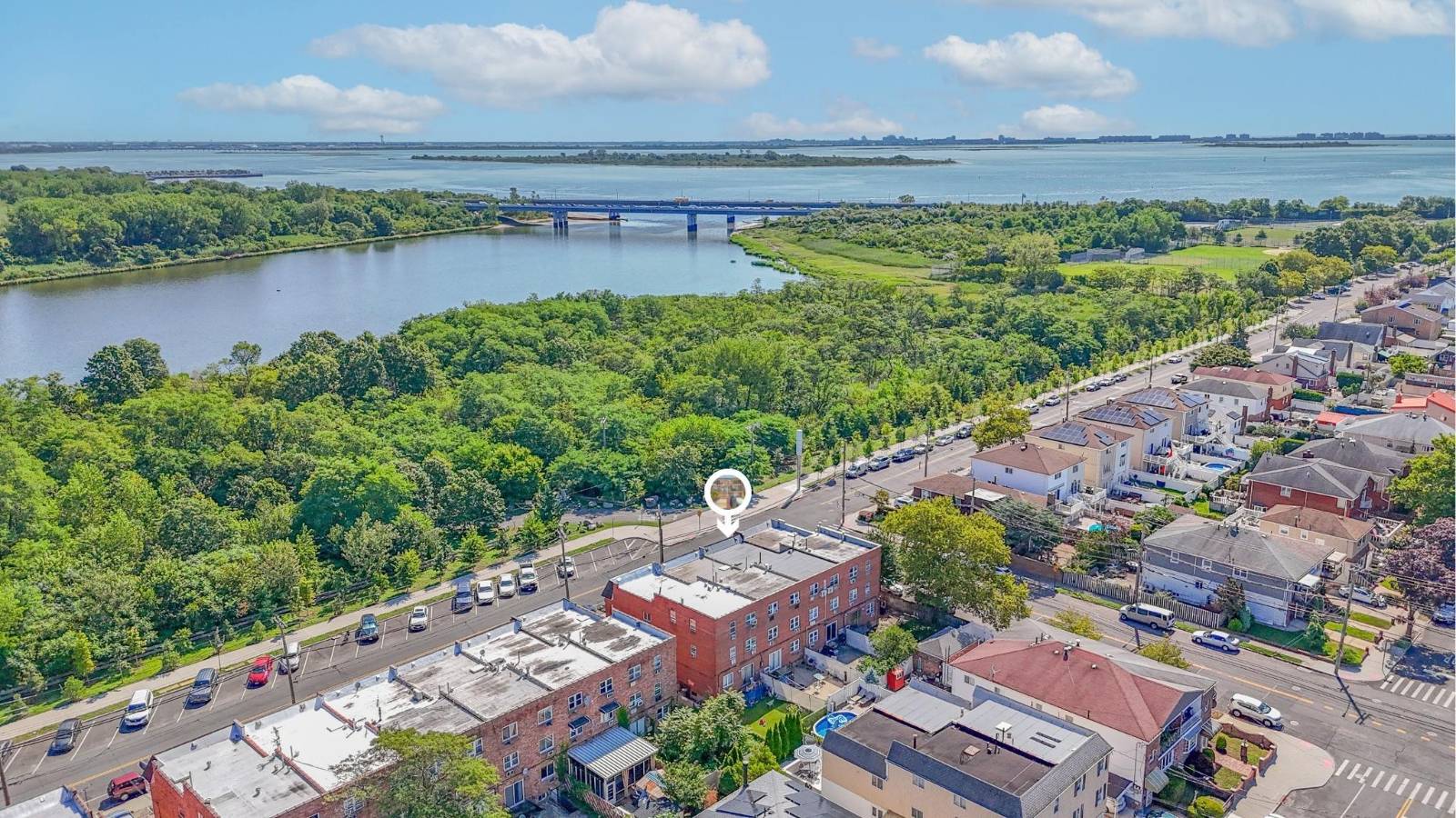 #37 photo, 2078 Bergen Avenue, ブルックリン区 Bergen Beach , NY 11234