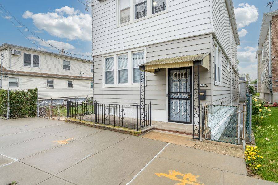 #3 photo, 226-10 147th Avenue, クイーンズ区 Springfield Gardens , NY 11413