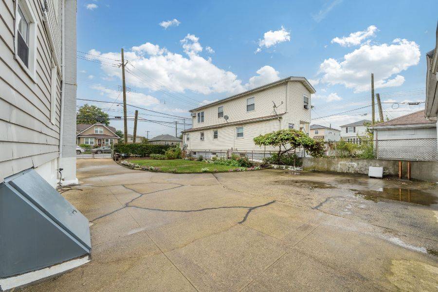 #34 photo, 226-10 147th Avenue, クイーンズ区 Springfield Gardens , NY 11413