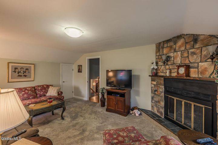 #15 photo, 4 Conifer, Burnt Hills , NY 12027