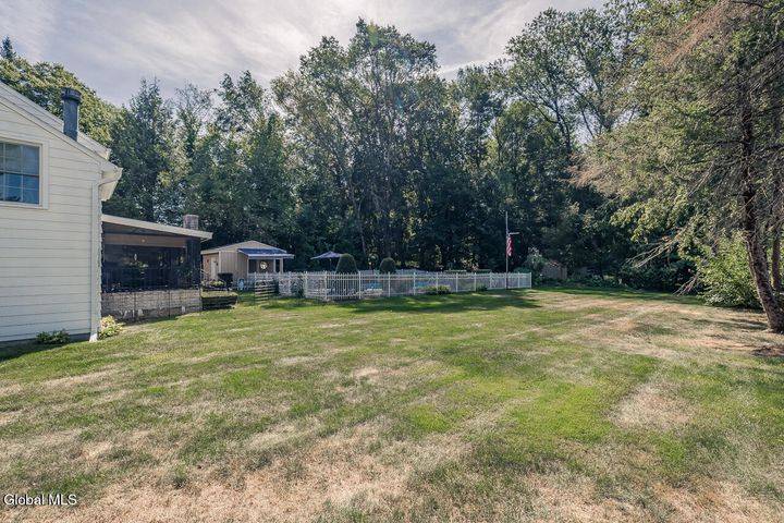 #7 photo, 4 Conifer, Burnt Hills , NY 12027