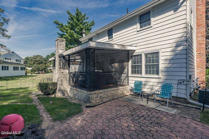 #8 photo, 4 Conifer, Burnt Hills , NY 12027