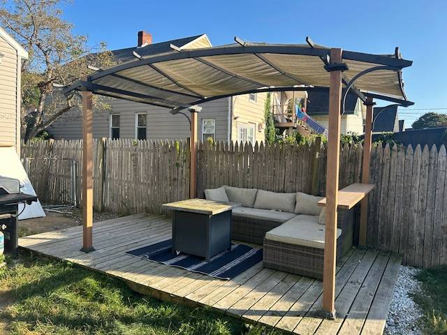 #22 photo, 785 6th Ave, Troy , NY 12182