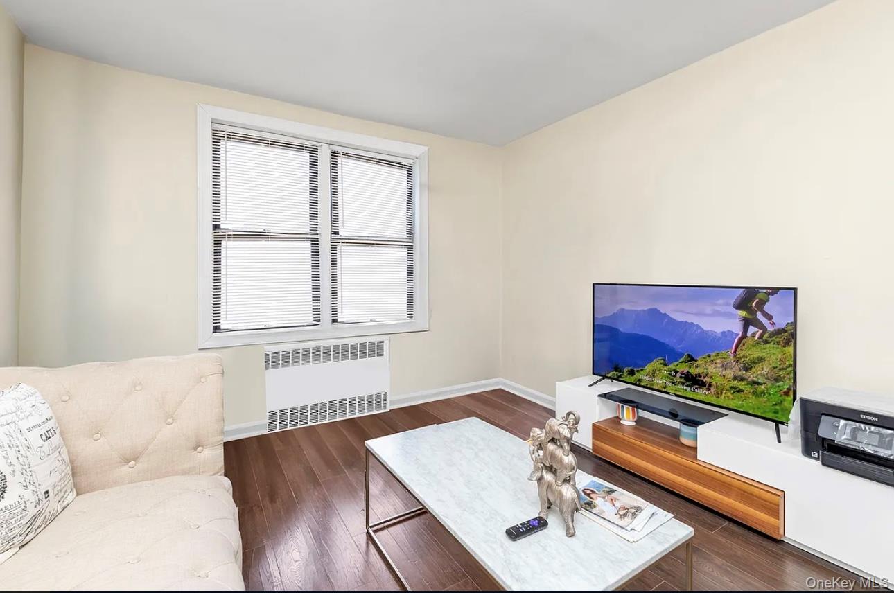 #5 photo, 150-10 71st Avenue, クイーンズ区 Kew Garden Hills , NY 11367