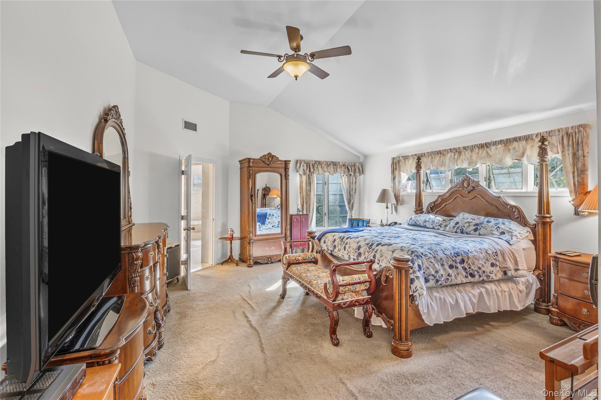 #16 photo, 8 Brian Lane, Mount Sinai , NY 11766