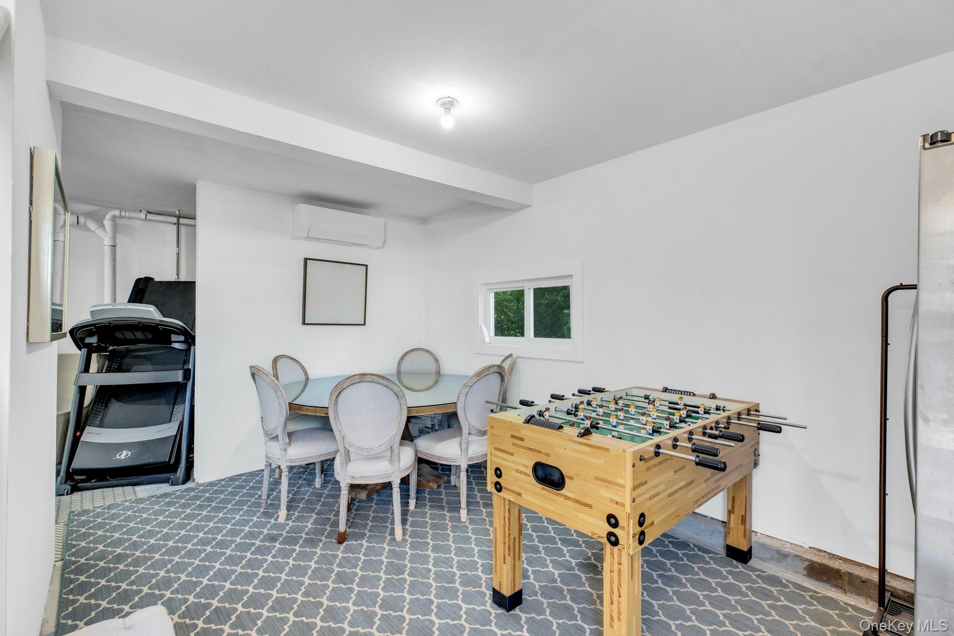 #19 photo, 291 E Montauk Highway, サフォーク郡 Hampton Bays , NY 11946