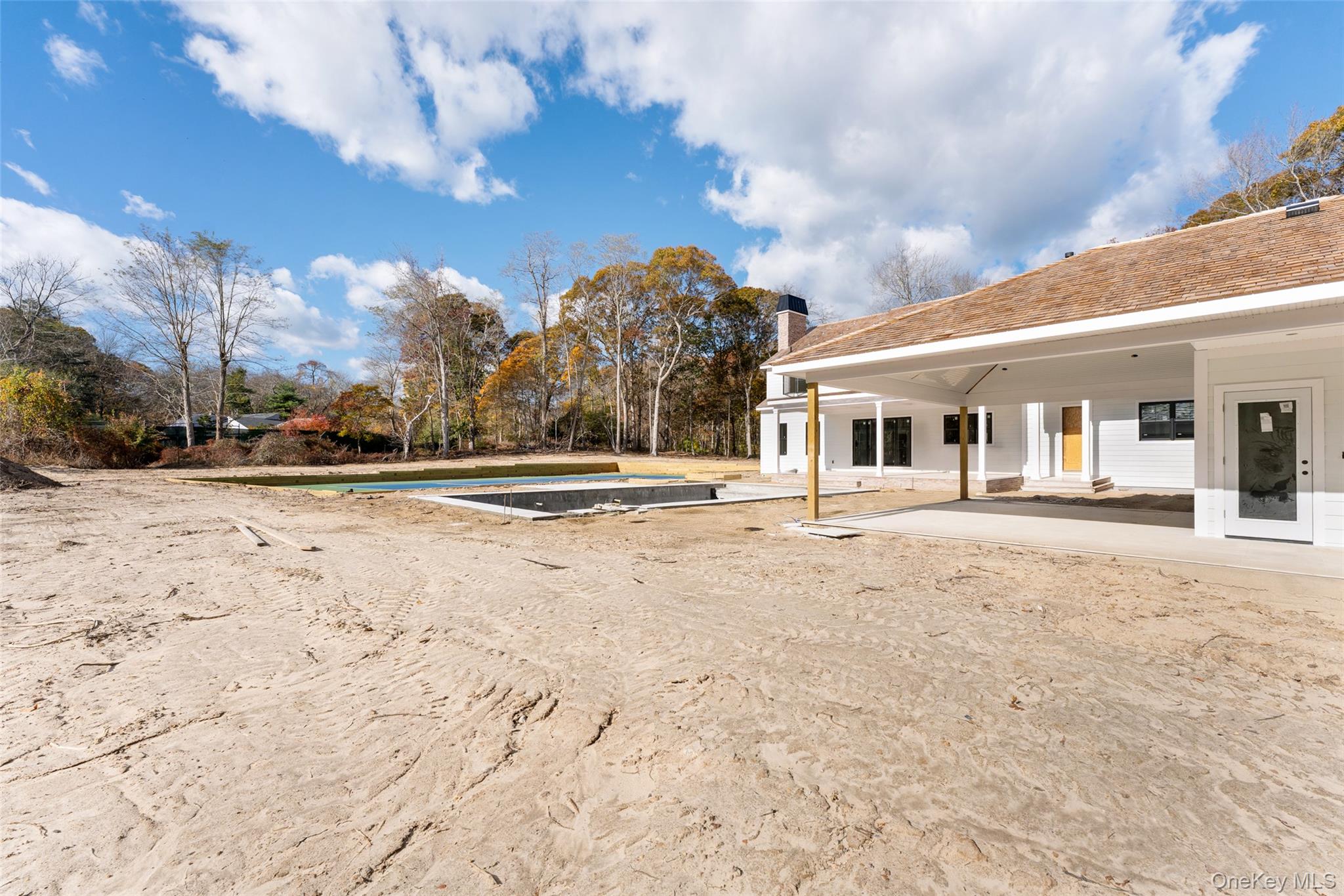 #18 photo, 48 Whites Lane, Southampton , NY 11968