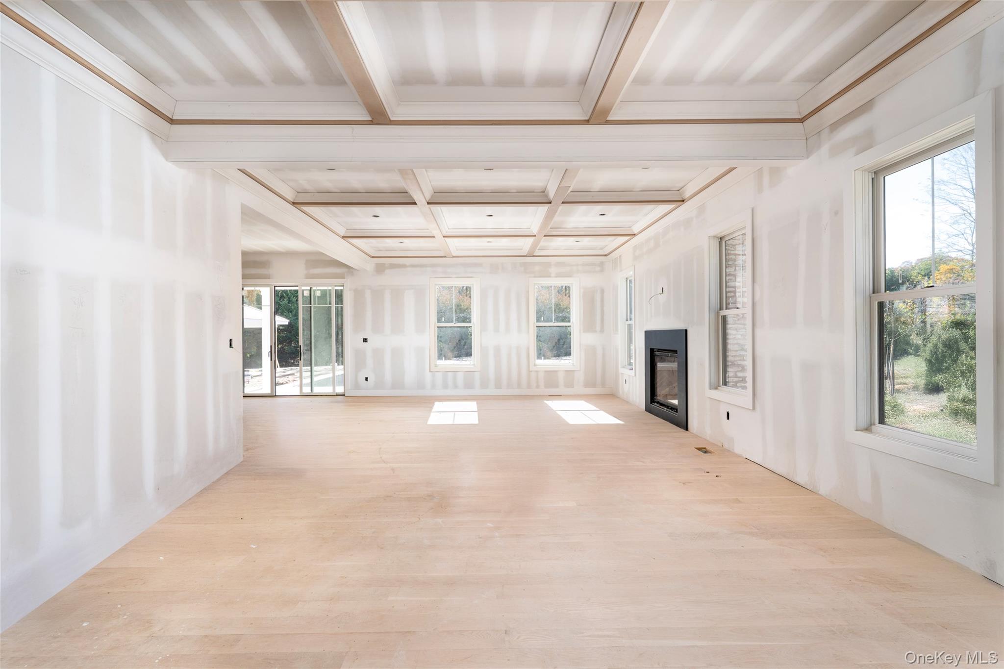 #9 photo, 48 Whites Lane, Southampton , NY 11968