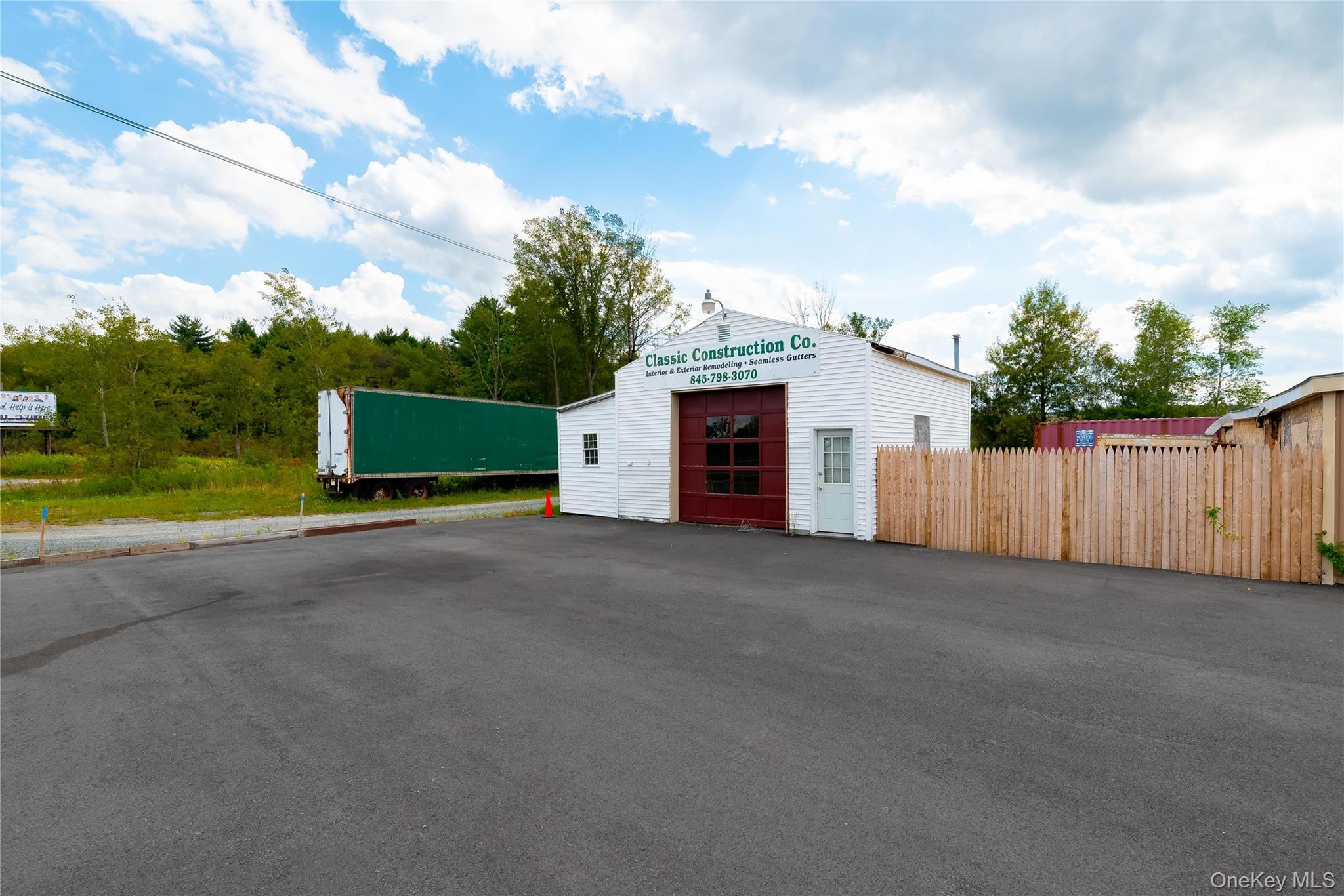 #5 photo, 193 E Broadway, Monticello , NY 12701