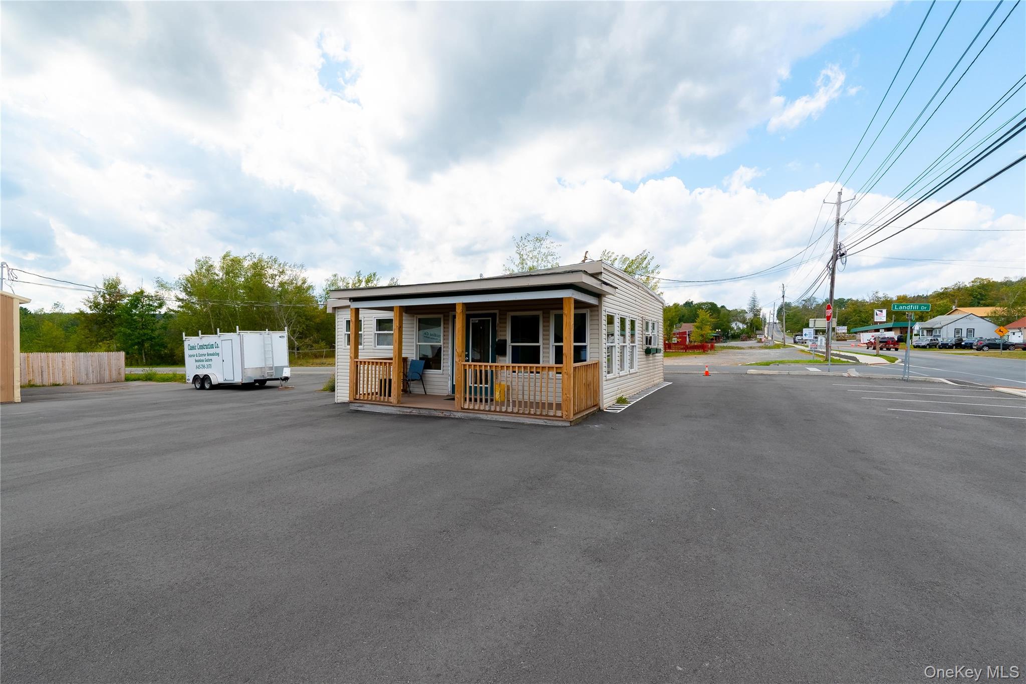 #5 photo, 191 E Broadway, Monticello , NY 12701