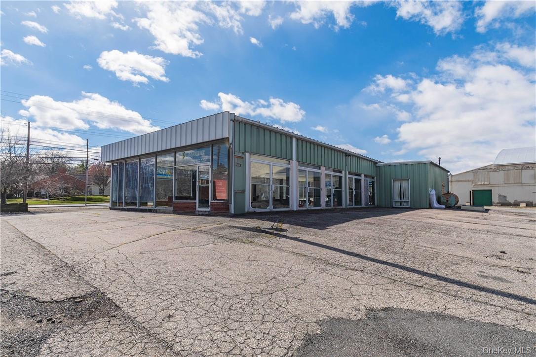 #16 photo, 6 Route 17k, Newburgh , NY 12550