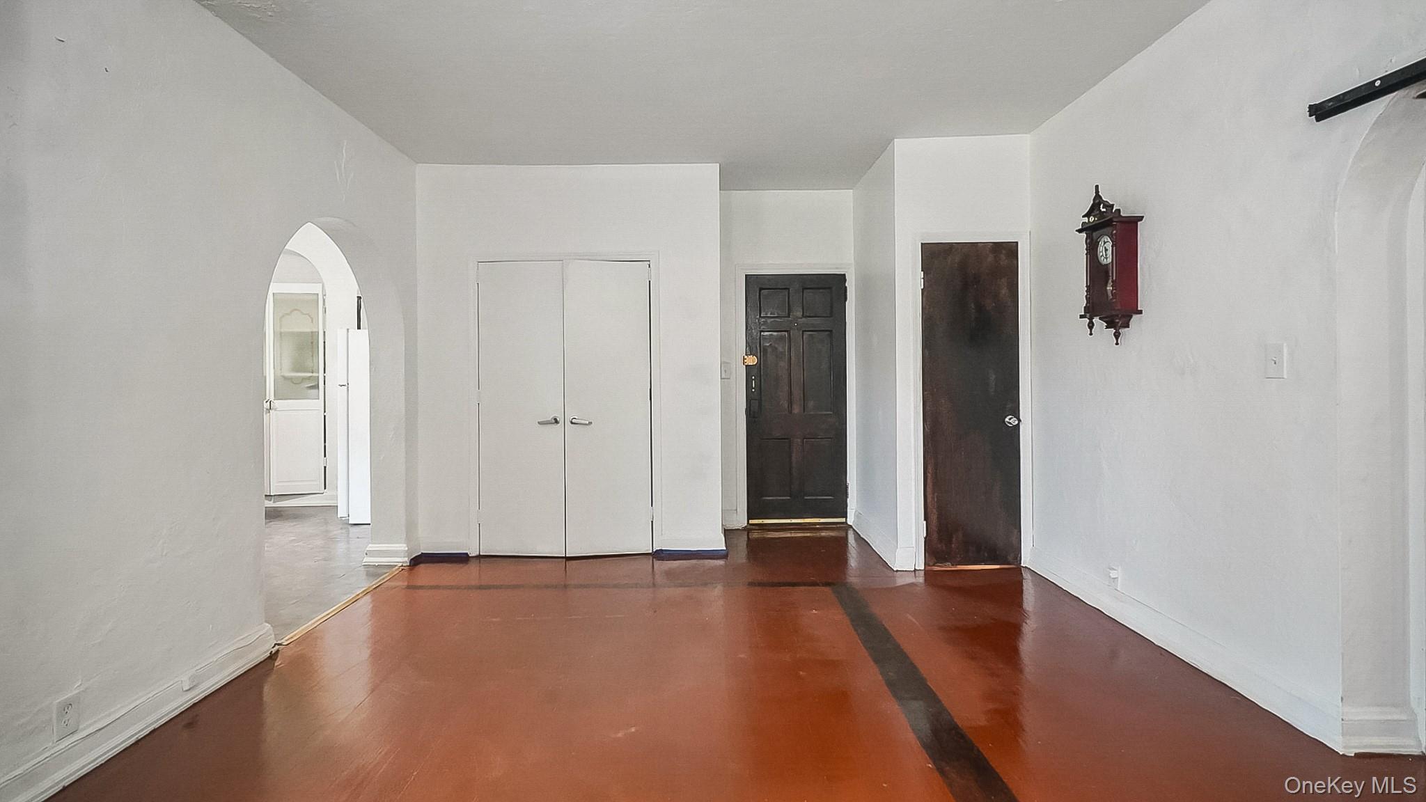 #2 photo, 252 S 10th Avenue, Mount Vernon , NY 10550