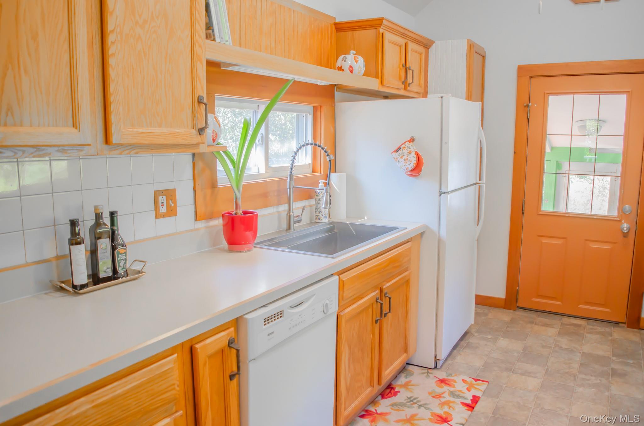 #9 photo, 857 Route 32, Rosendale , NY 12486