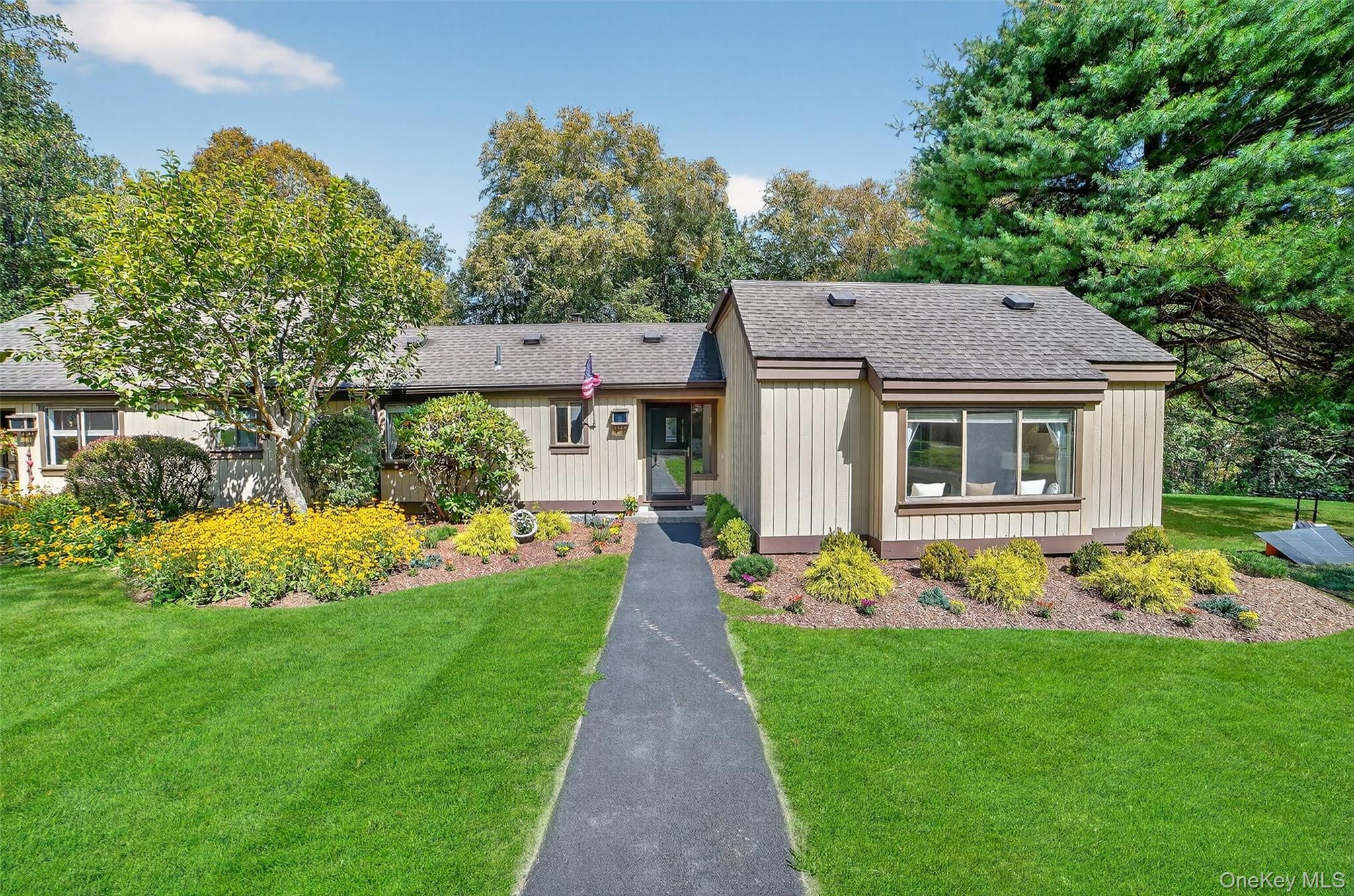 #1 photo, 282 B Heritage Hills, Somers , NY 10589