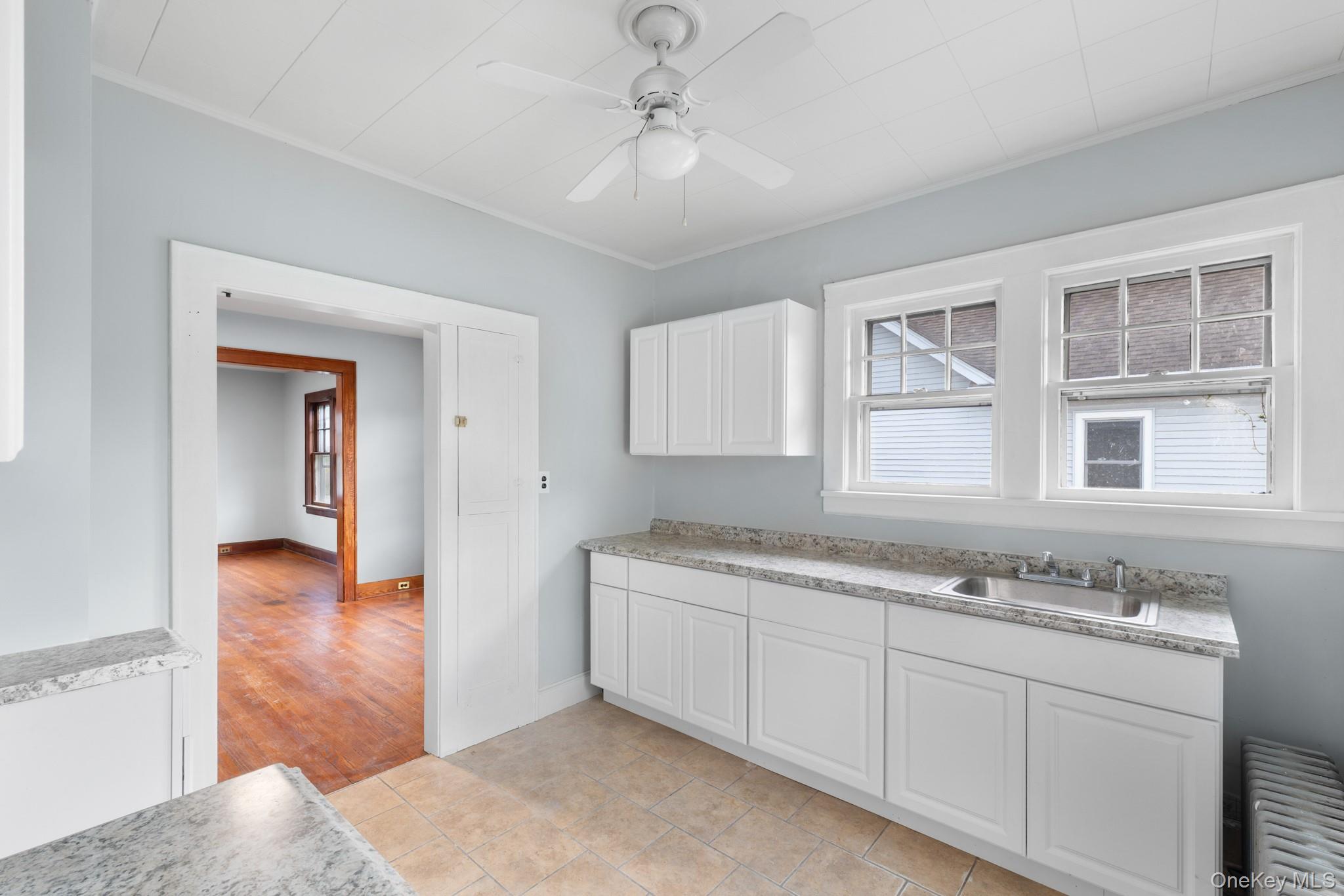 #12 photo, 16 Oak Terrace, Suffern , NY 10901