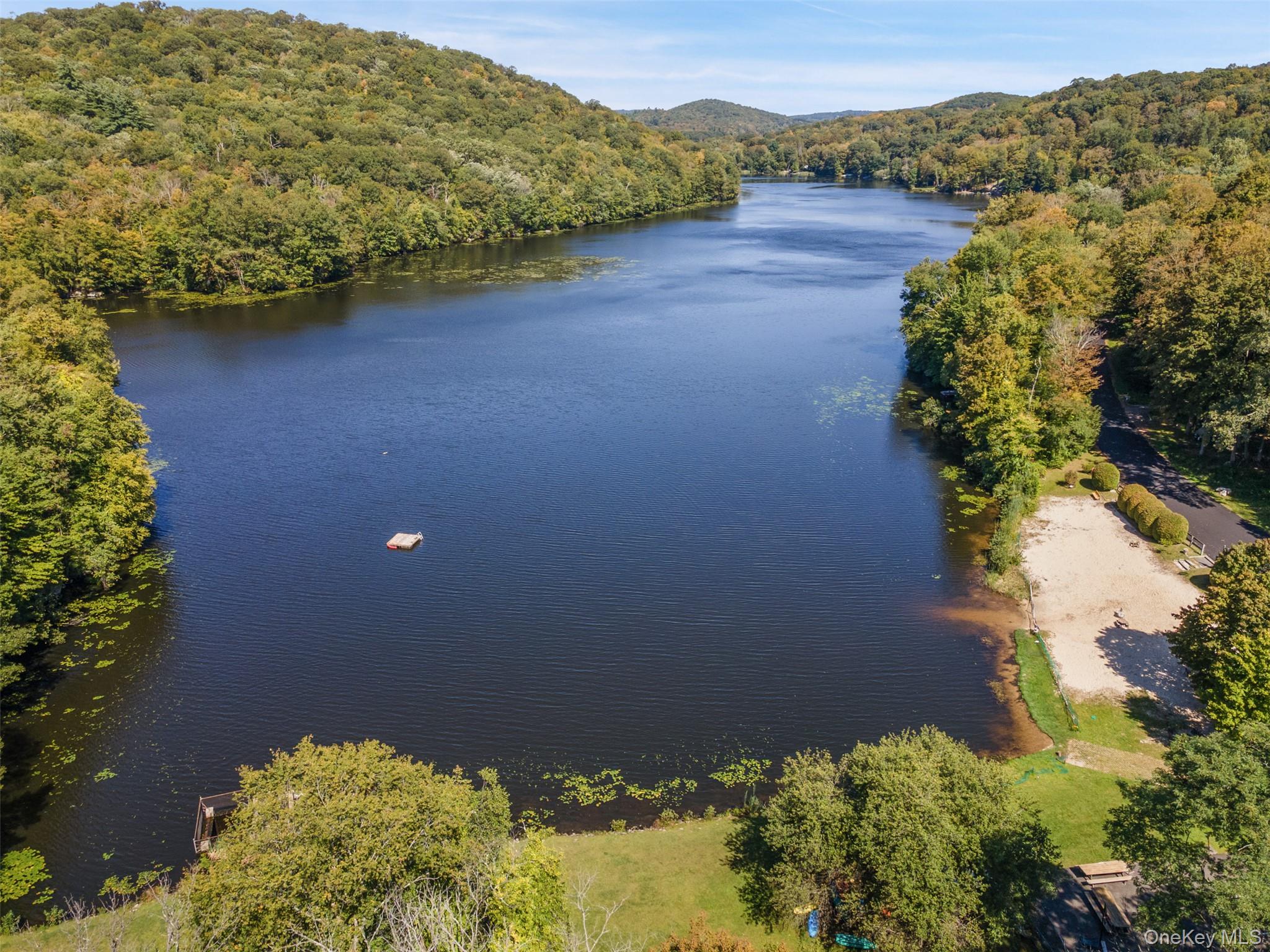 #1 photo, 11 Glass Lane, Carmel , NY 10512