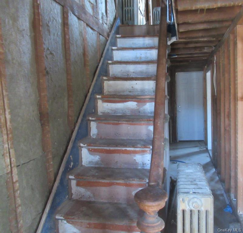 #4 photo, 60 Schneider Avenue, Highland Falls , NY 10928