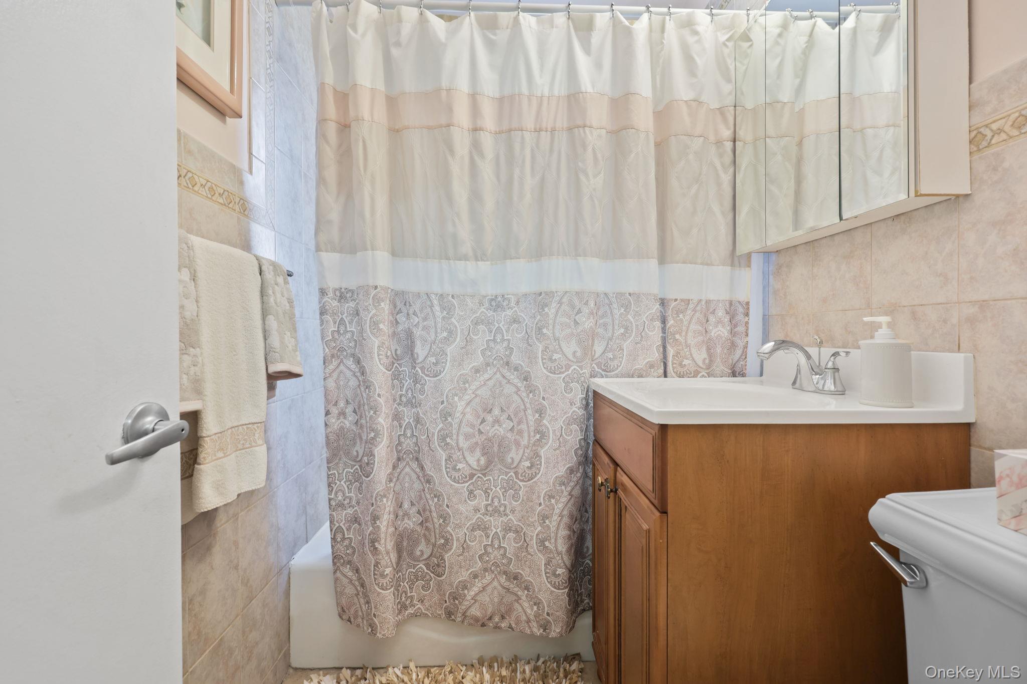 #18 photo, 30 E Hartsdale Avenue, Hartsdale , NY 10530