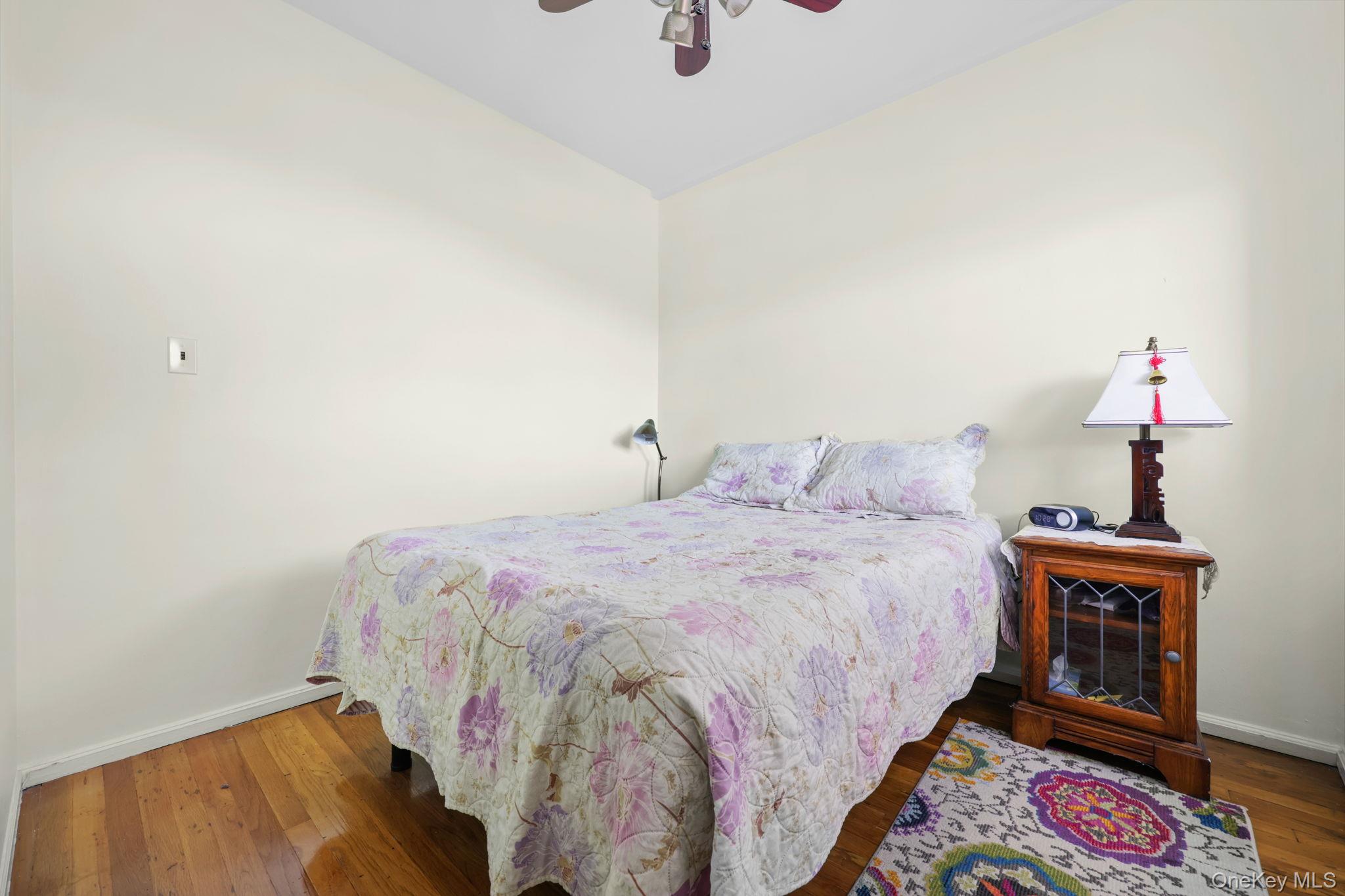 #20 photo, 30 E Hartsdale Avenue, Hartsdale , NY 10530