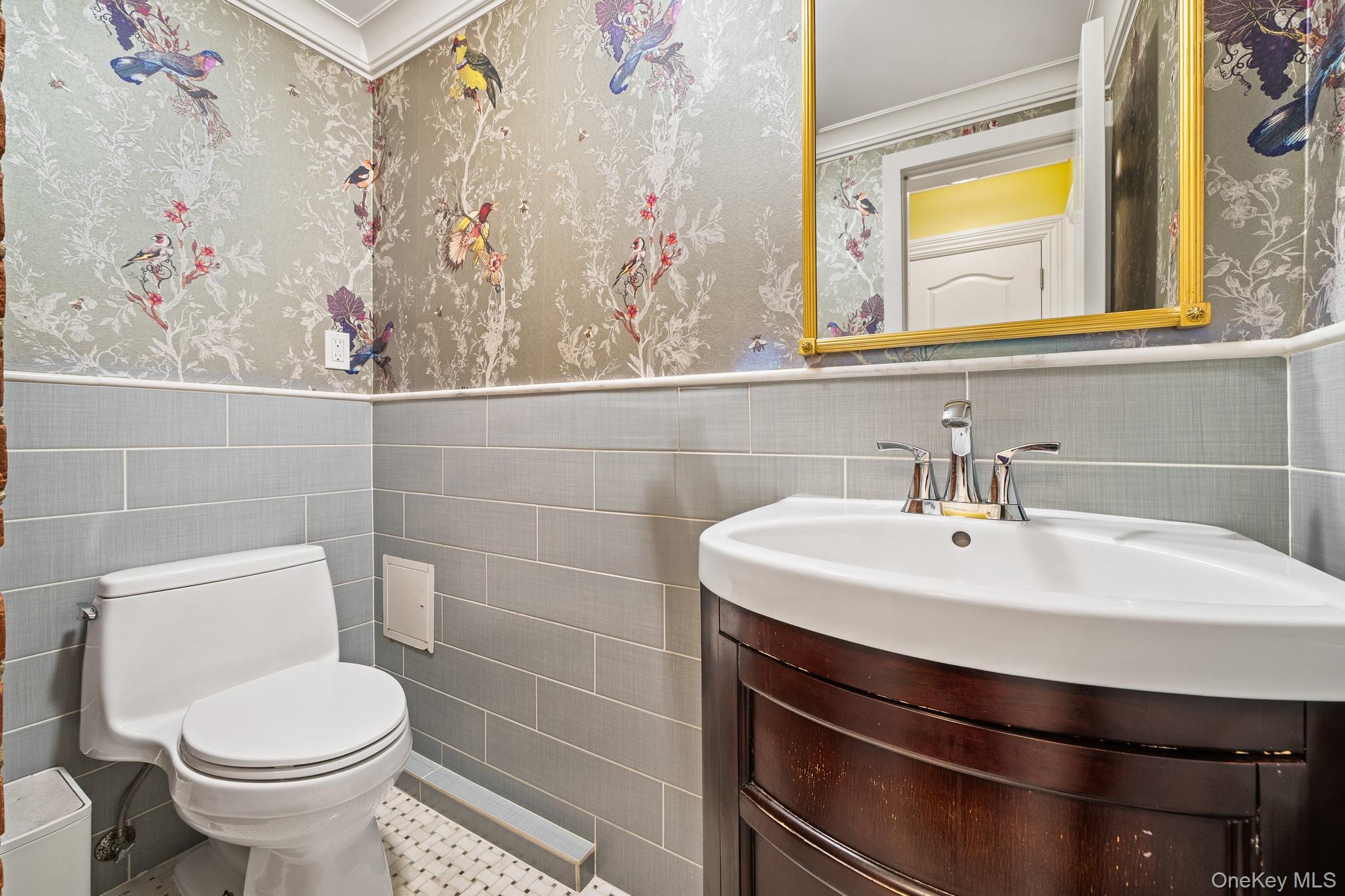 #17 photo, 191 Dunwoodie Street, Yonkers , NY 10704