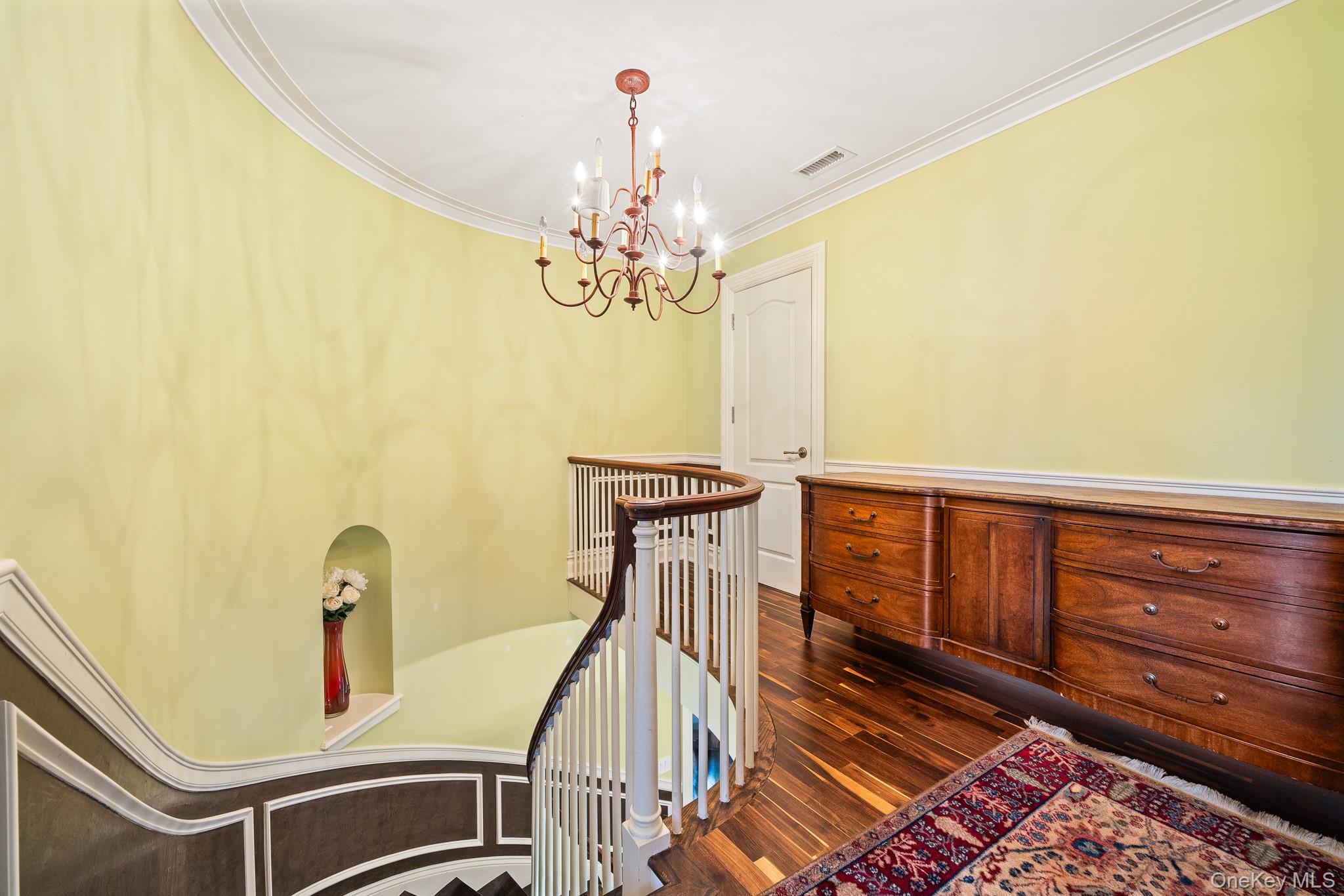 #9 photo, 191 Dunwoodie Street, Yonkers , NY 10704