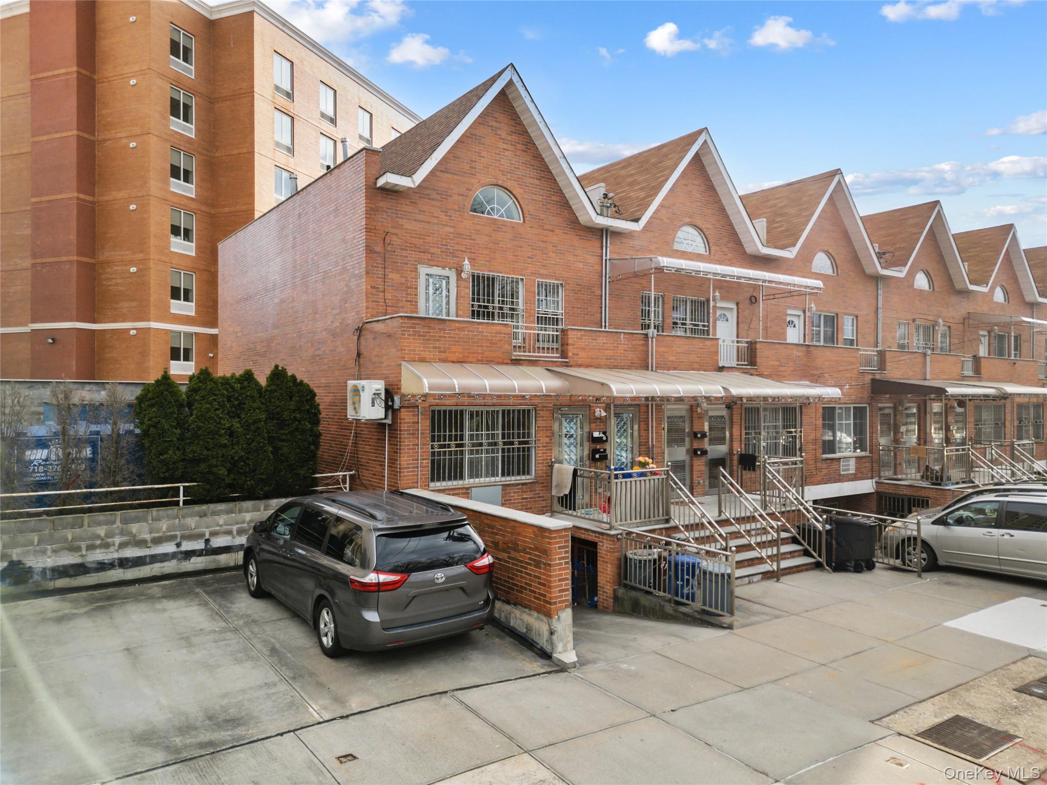 #2 photo, 183-26 Booth Memorial Avenue, Fresh Meadows , NY 11365