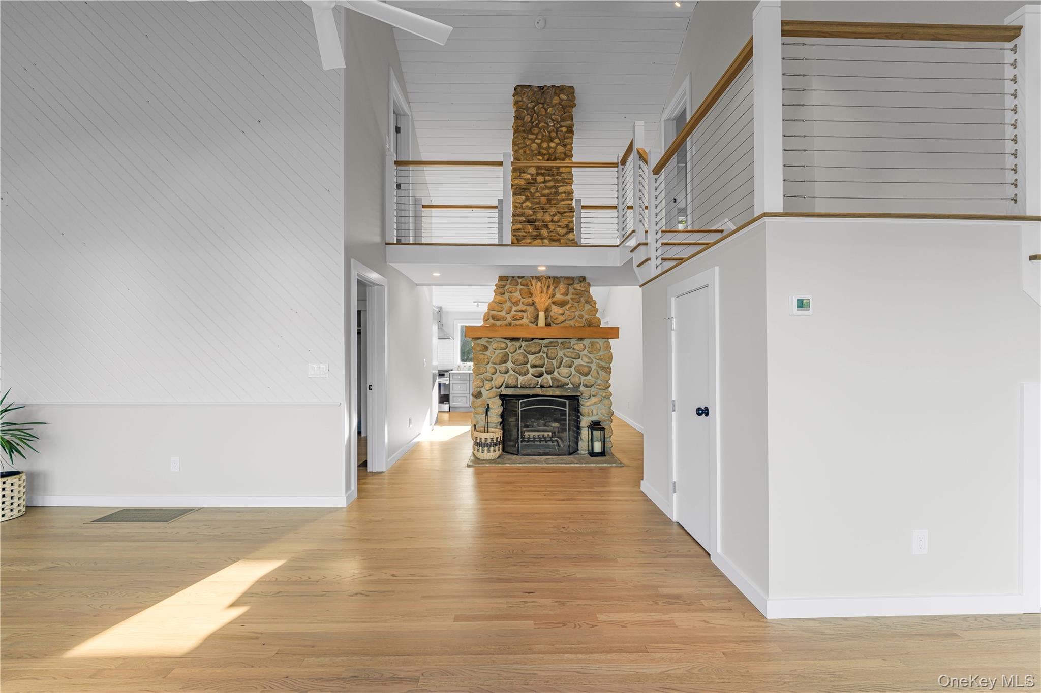 #11 photo, 2435 Cedar Lane, サフォーク郡 East Marion , NY 11939