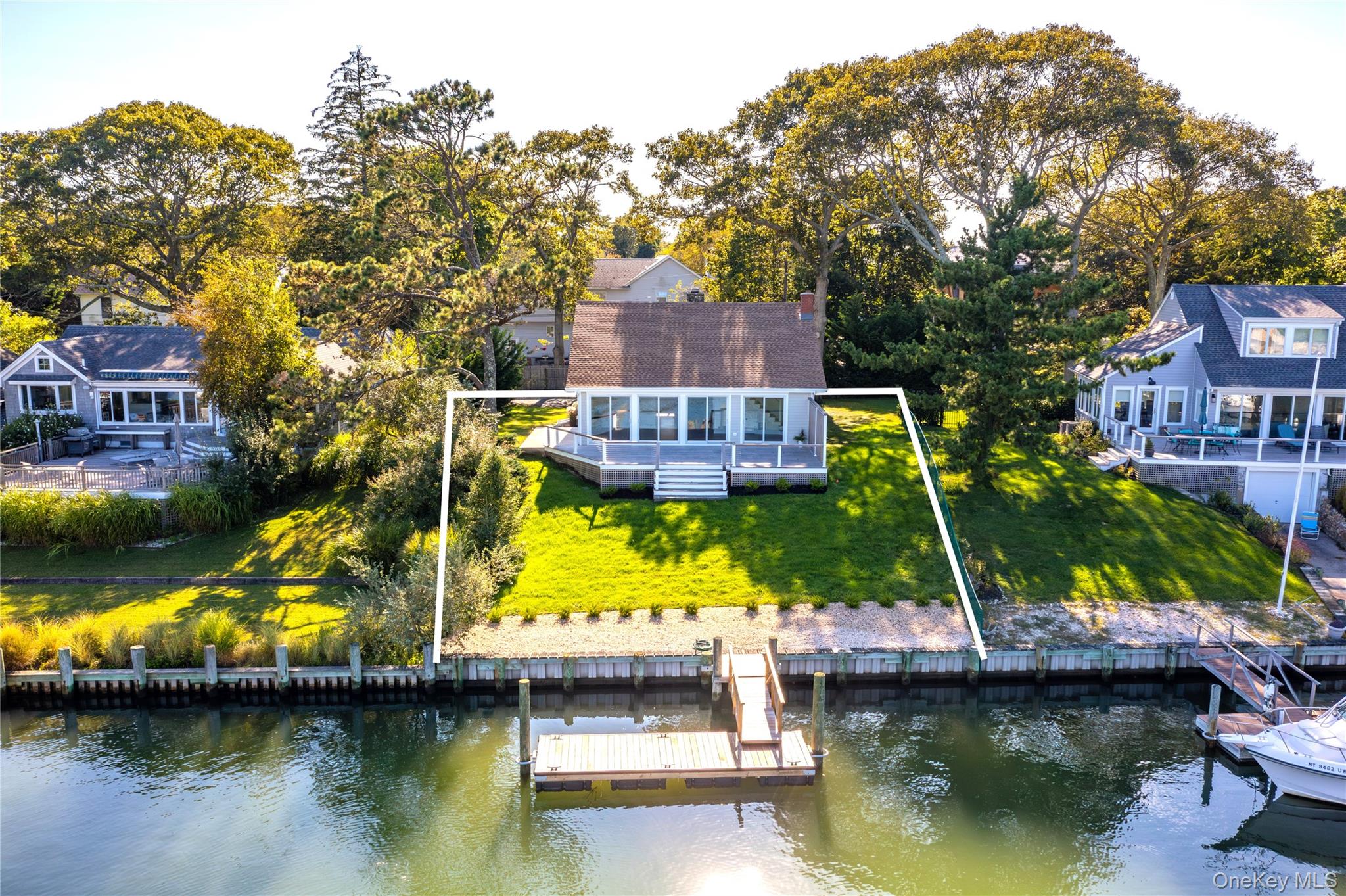 #3 photo, 2435 Cedar Lane, サフォーク郡 East Marion , NY 11939