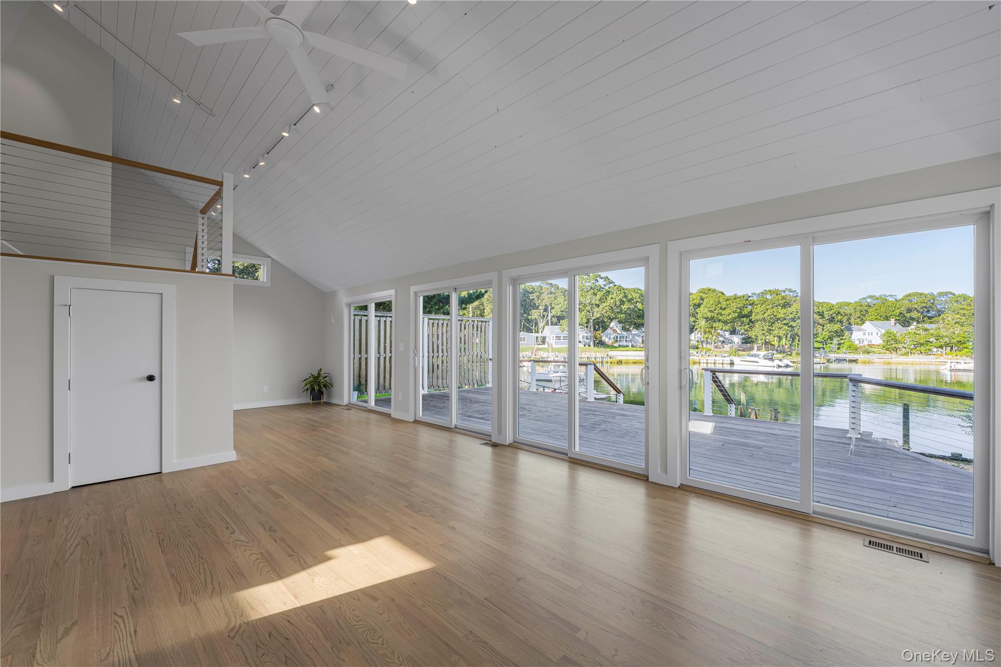 #5 photo, 2435 Cedar Lane, サフォーク郡 East Marion , NY 11939