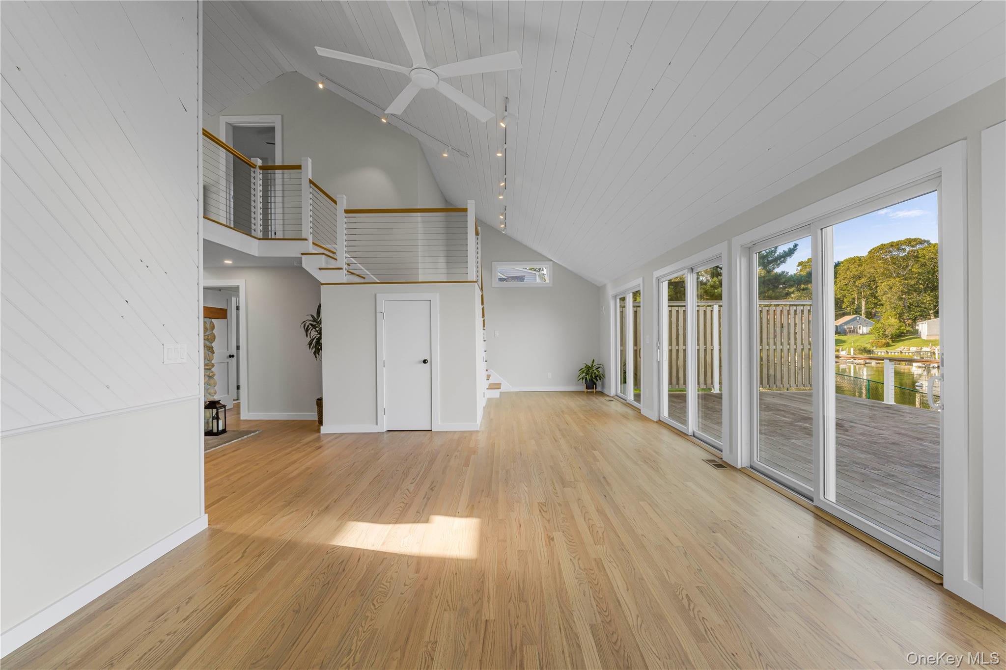 #6 photo, 2435 Cedar Lane, サフォーク郡 East Marion , NY 11939