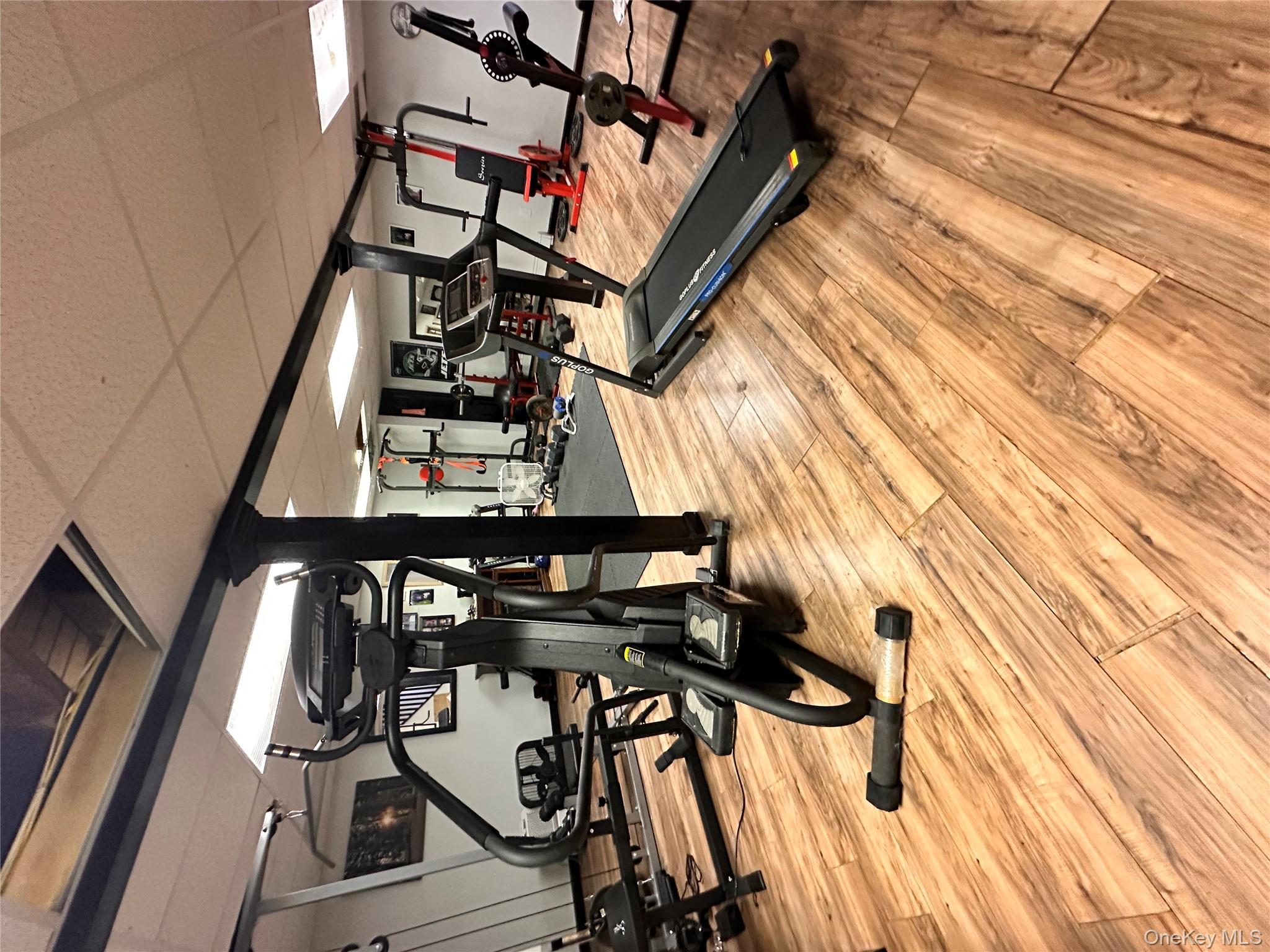 #16 photo, 1519 Wantagh Avenue, Wantagh , NY 11793