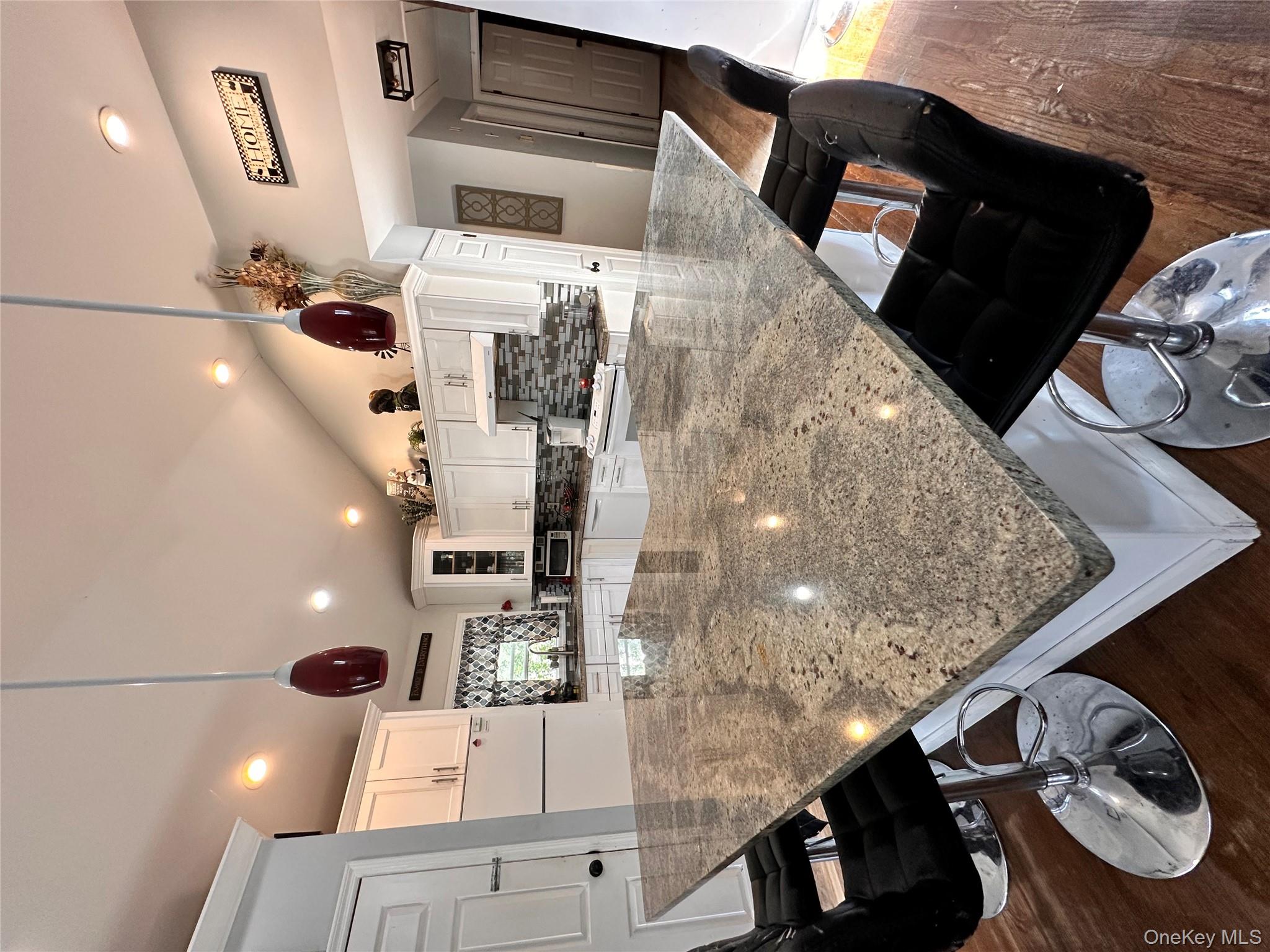 #3 photo, 1519 Wantagh Avenue, Wantagh , NY 11793