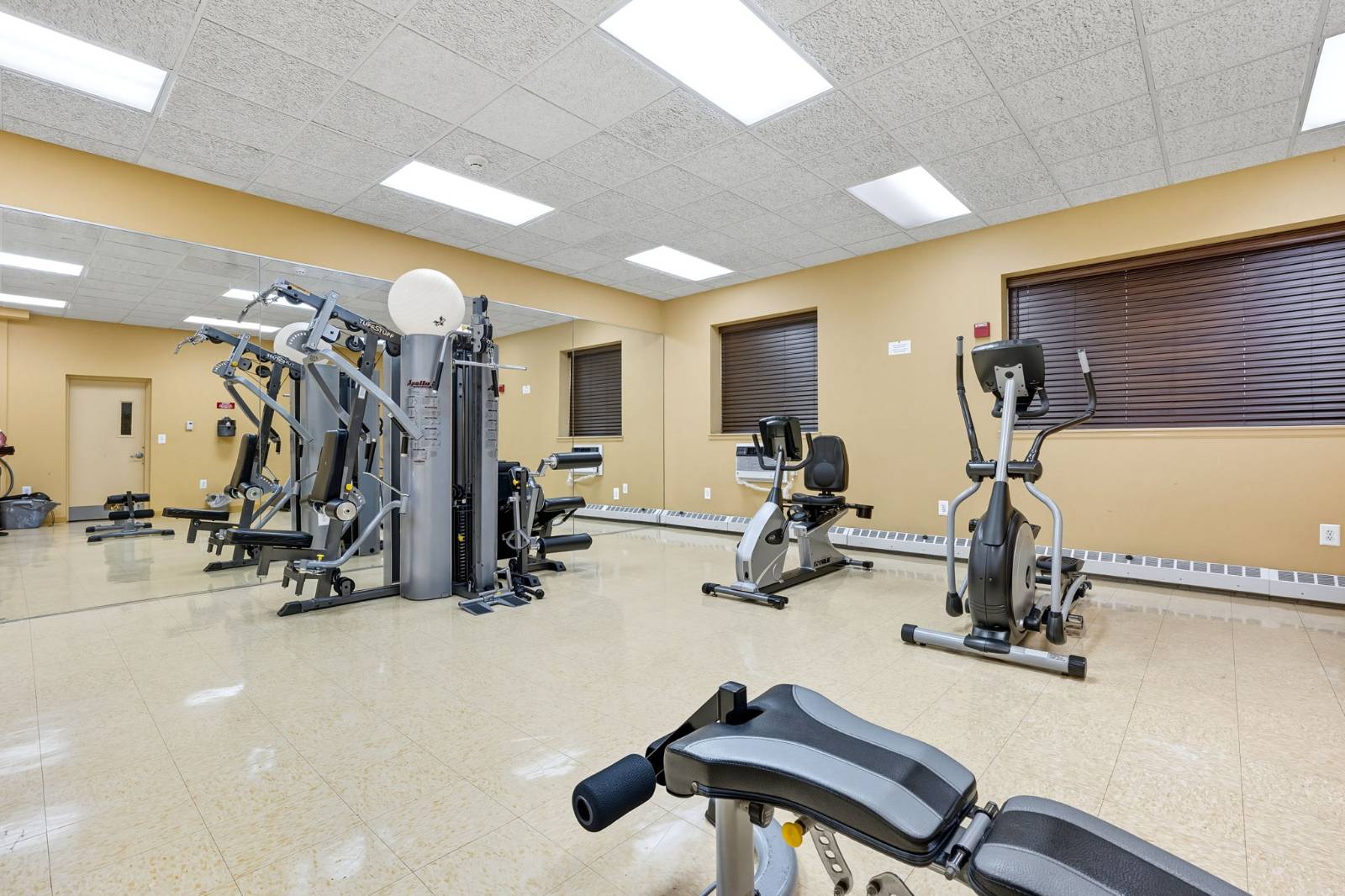 #10 photo, 1275 Grant Ave, #8D, ブロンクス区 Concourse Village , NY 10456