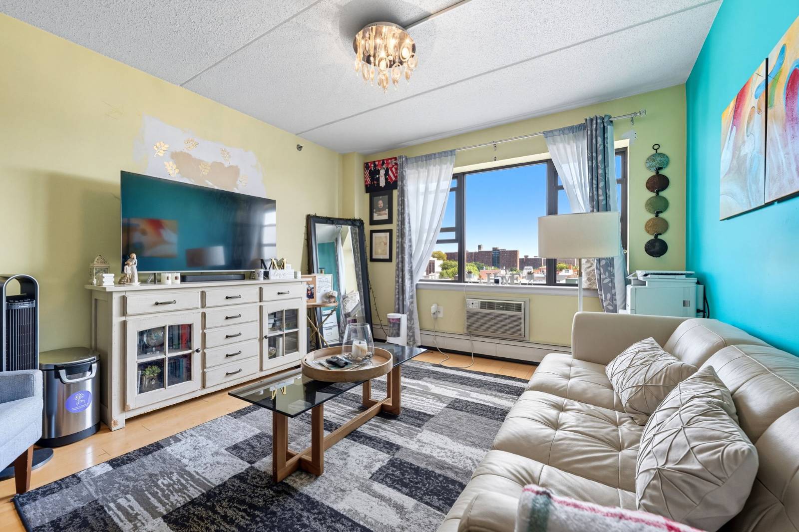 #5 photo, 1275 Grant Ave, #8D, ブロンクス区 Concourse Village , NY 10456