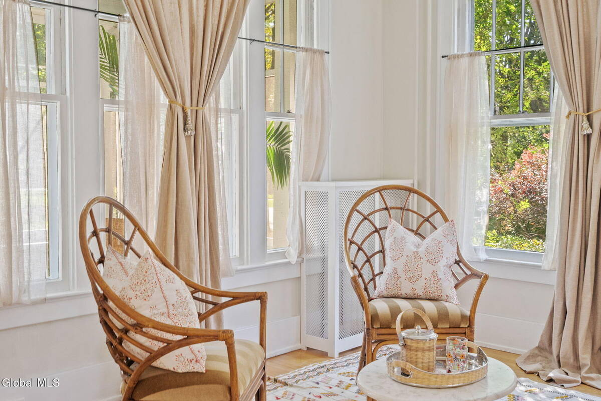 #35 photo, 39 5th Avenue, Saratoga Springs , NY 12866